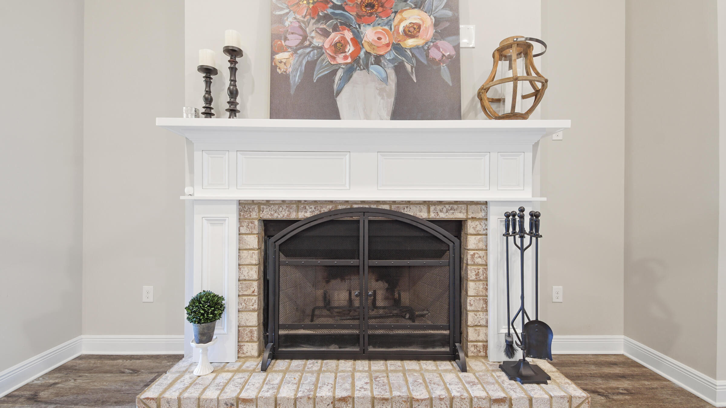 WINDSWEPT ESTATES - Residential