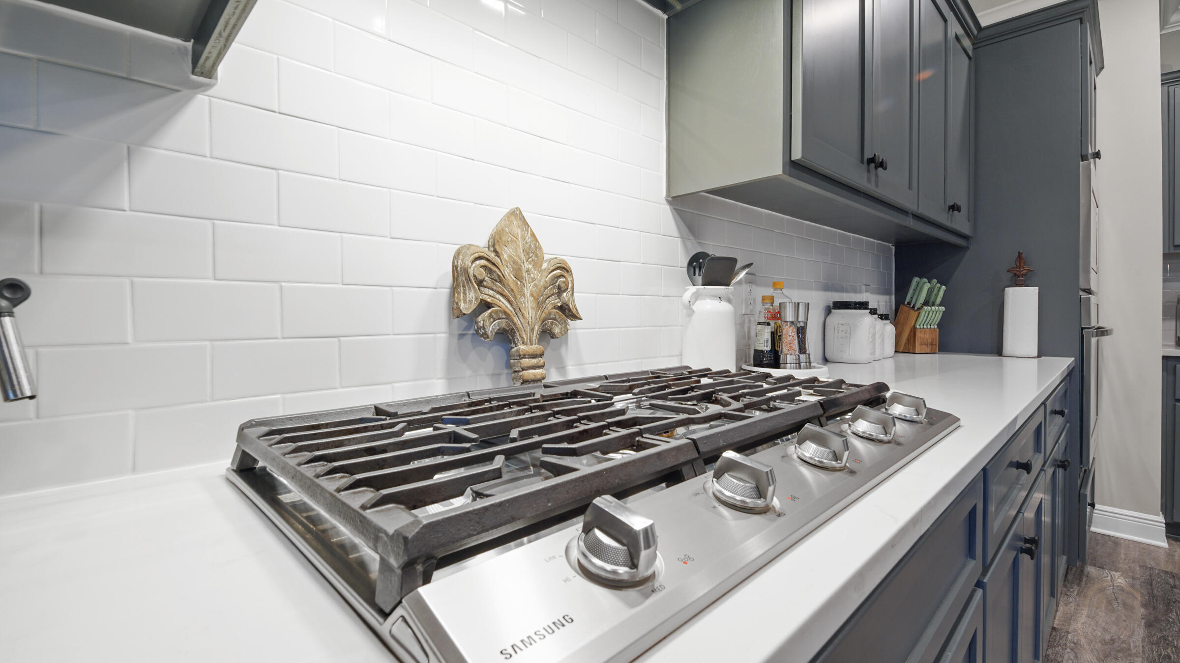 WINDSWEPT ESTATES - Residential