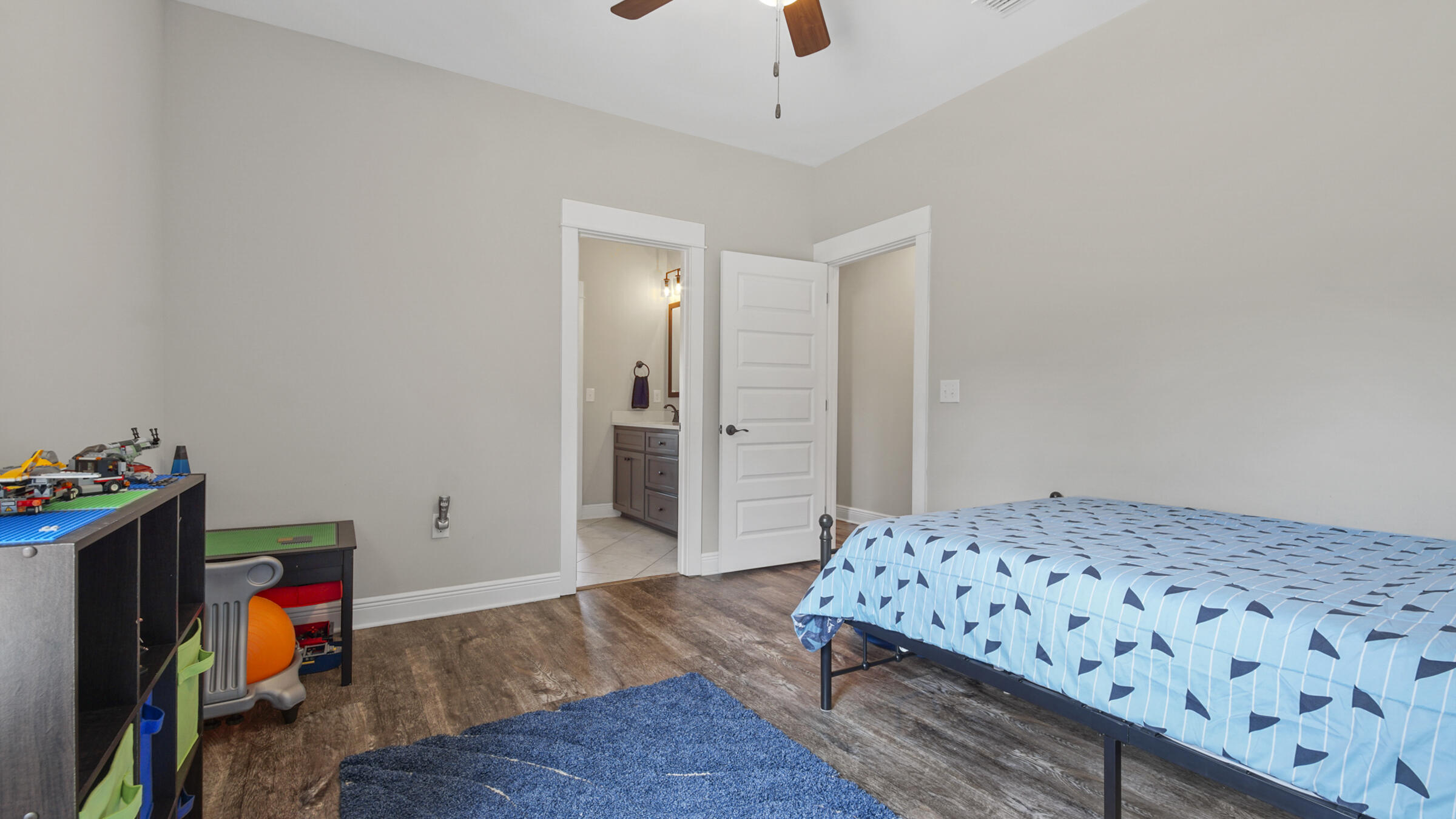 WINDSWEPT ESTATES - Residential