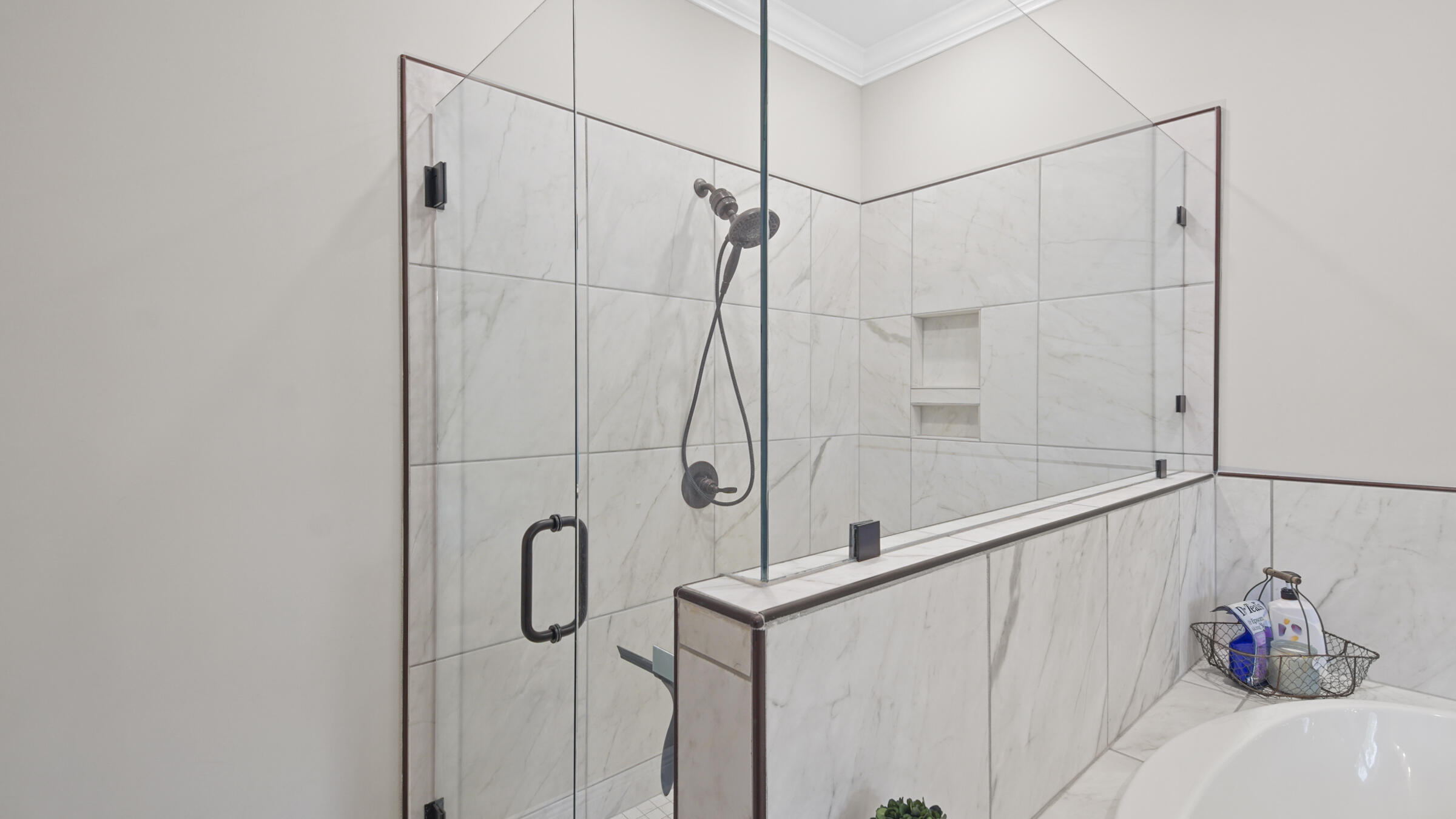 WINDSWEPT ESTATES - Residential