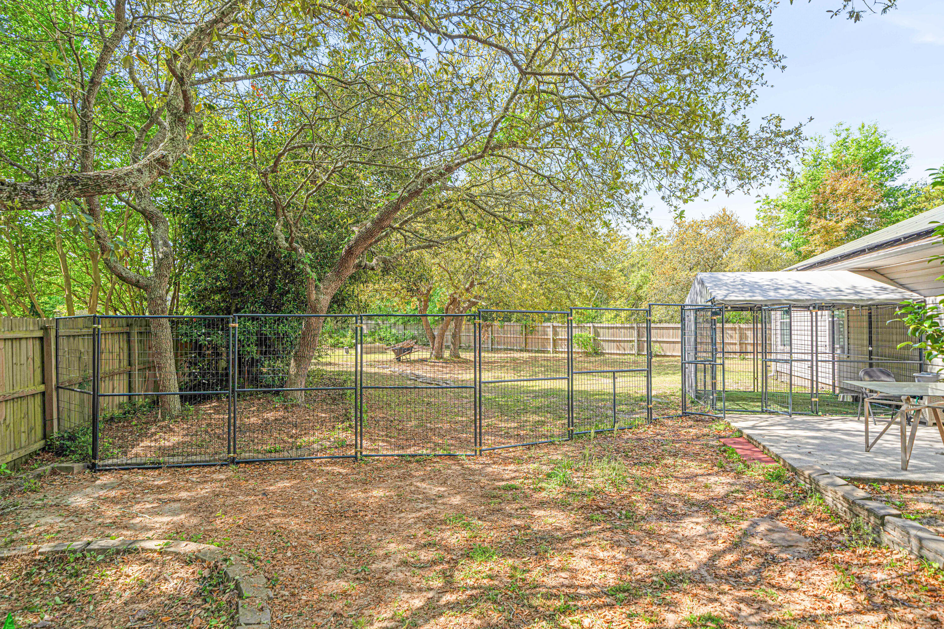 COUNTRY BREEZE ESTATES - Residential