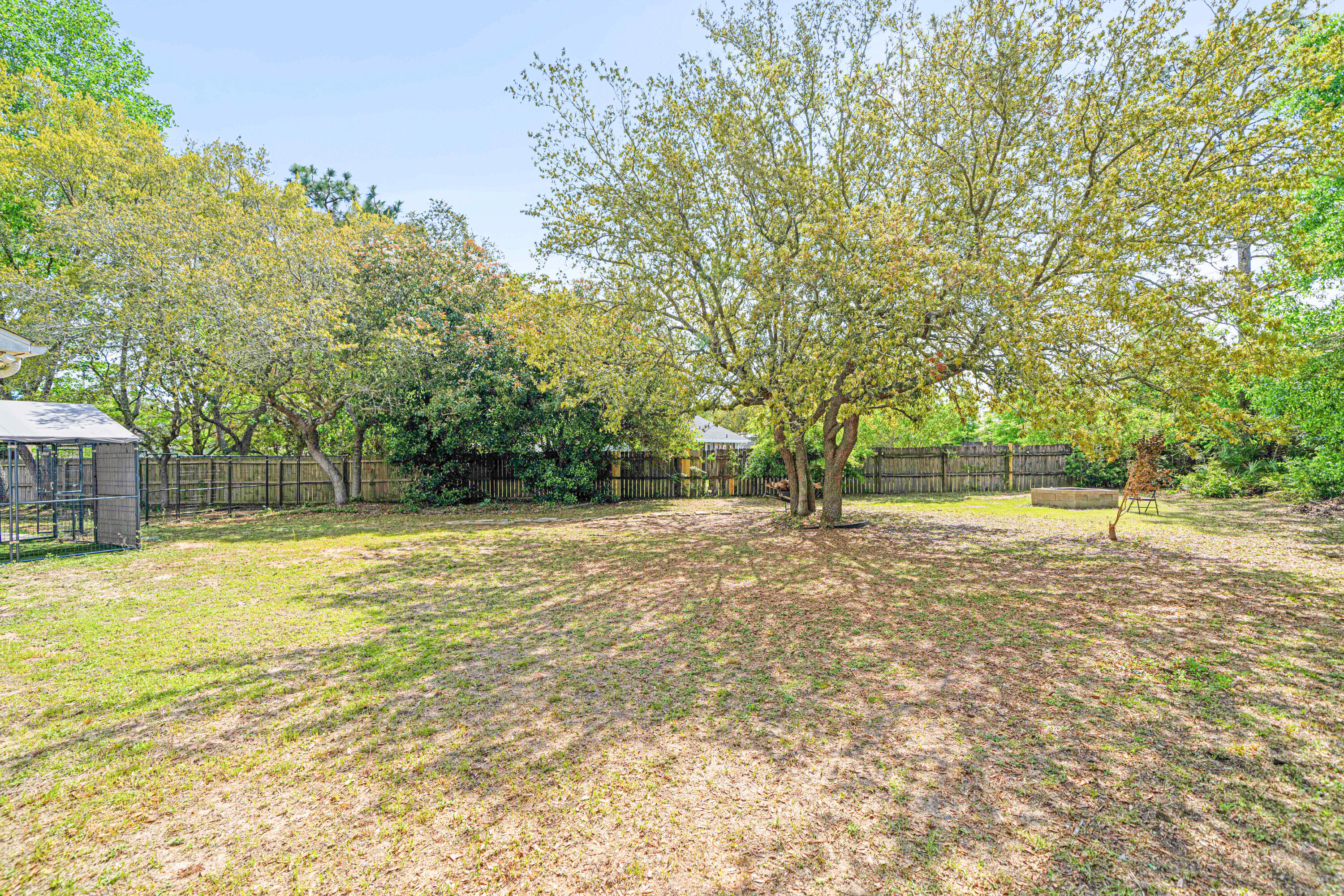 COUNTRY BREEZE ESTATES - Residential