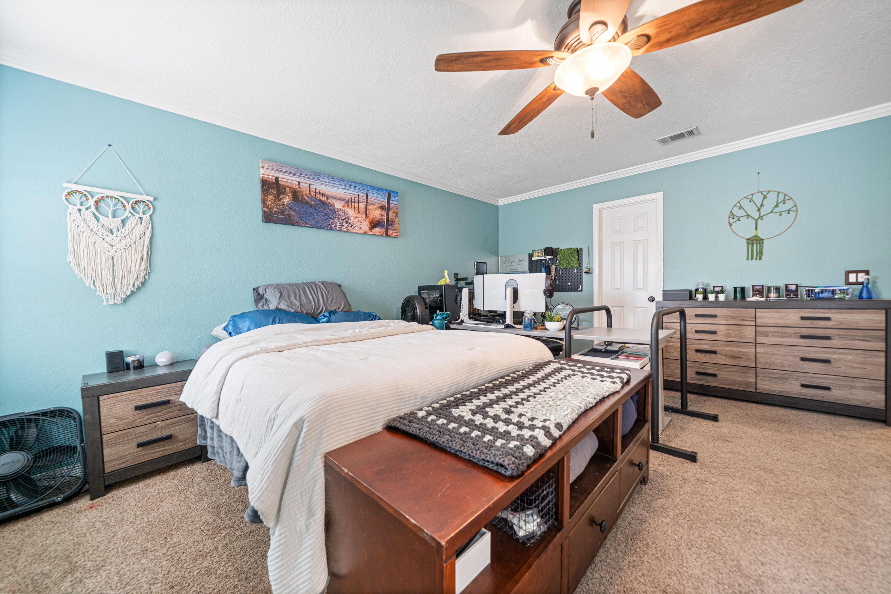 COUNTRY BREEZE ESTATES - Residential