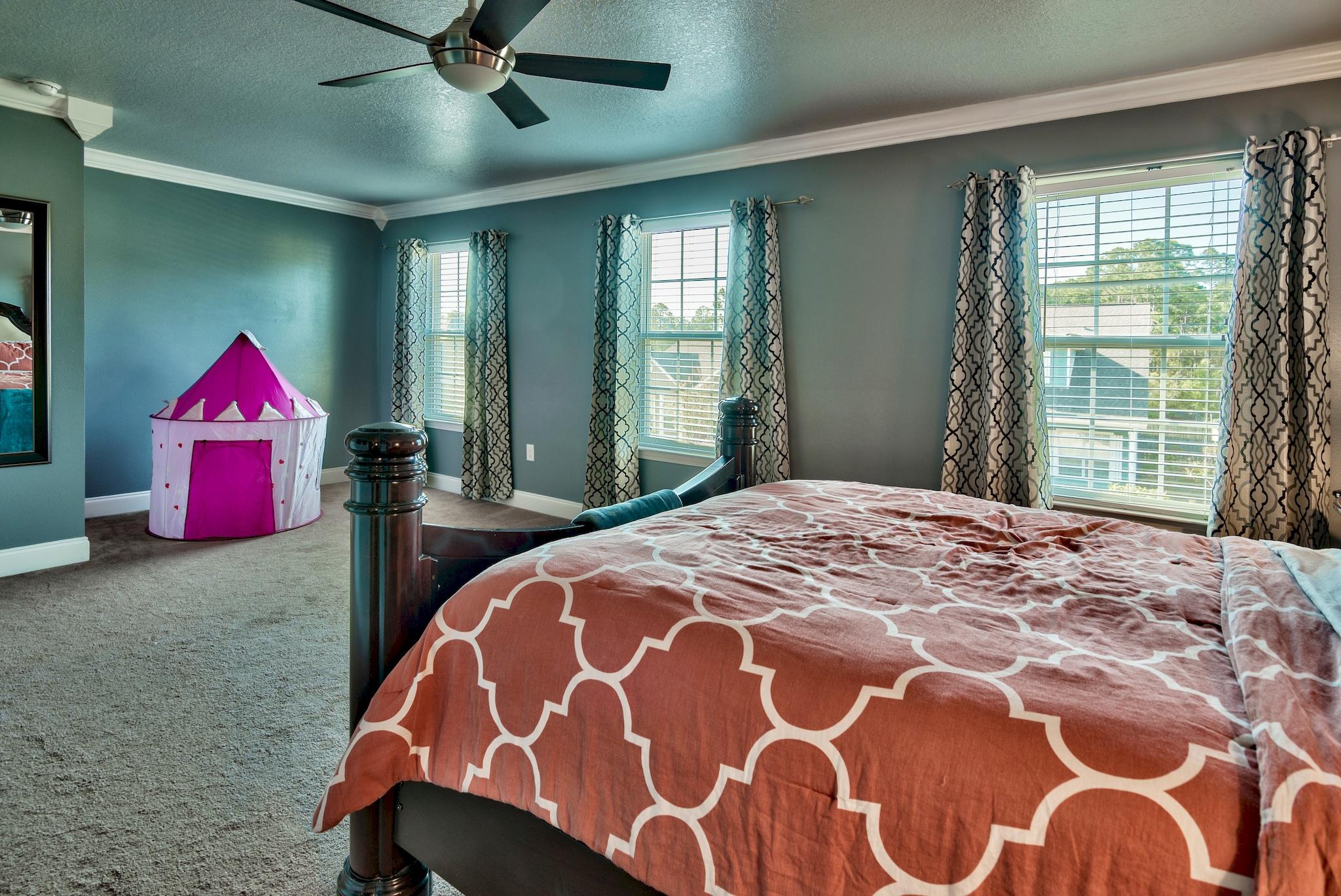 WATER OAKS - Residential