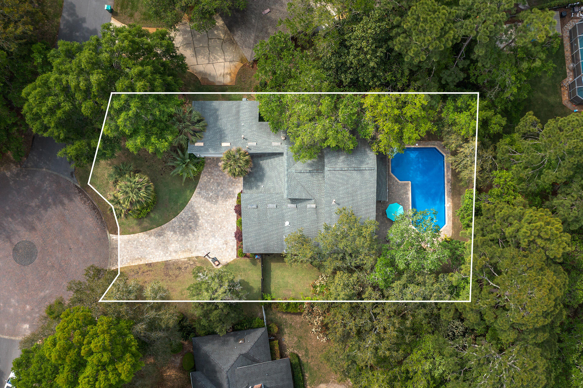 WINDWARD PH 1 BLUEWATER BAY - Residential