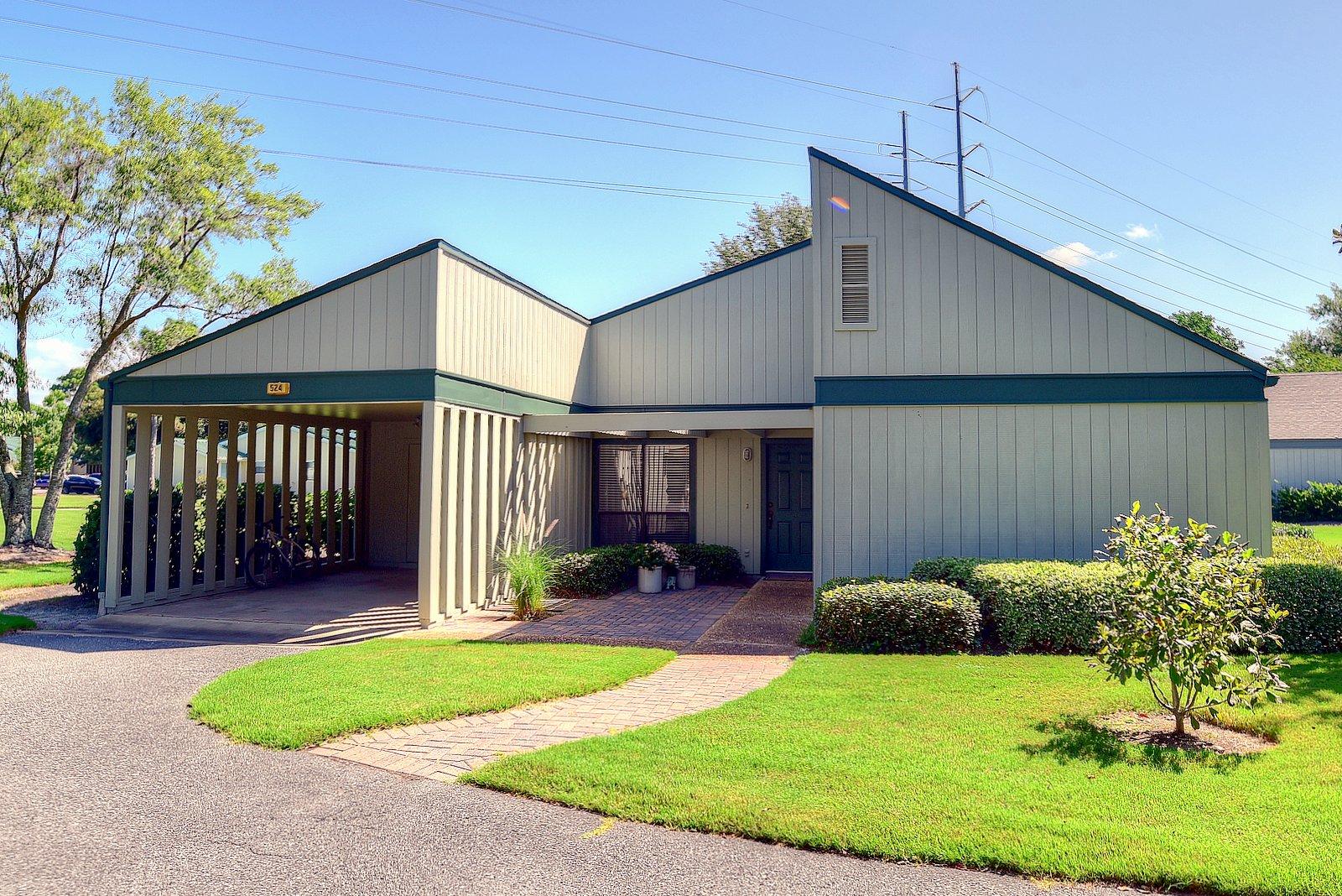 AUGUSTA VILLAGE CONDO - Residential