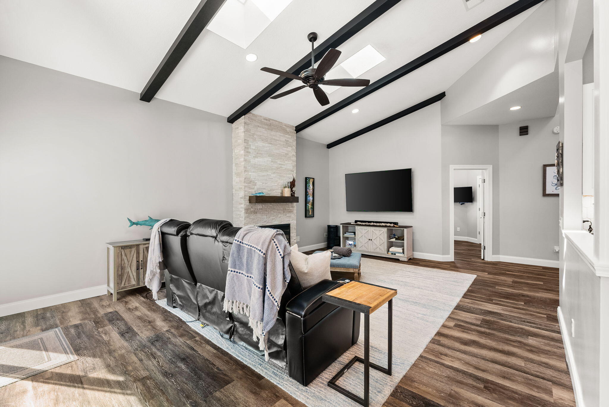 BAY POINT UNIT 1 - Residential