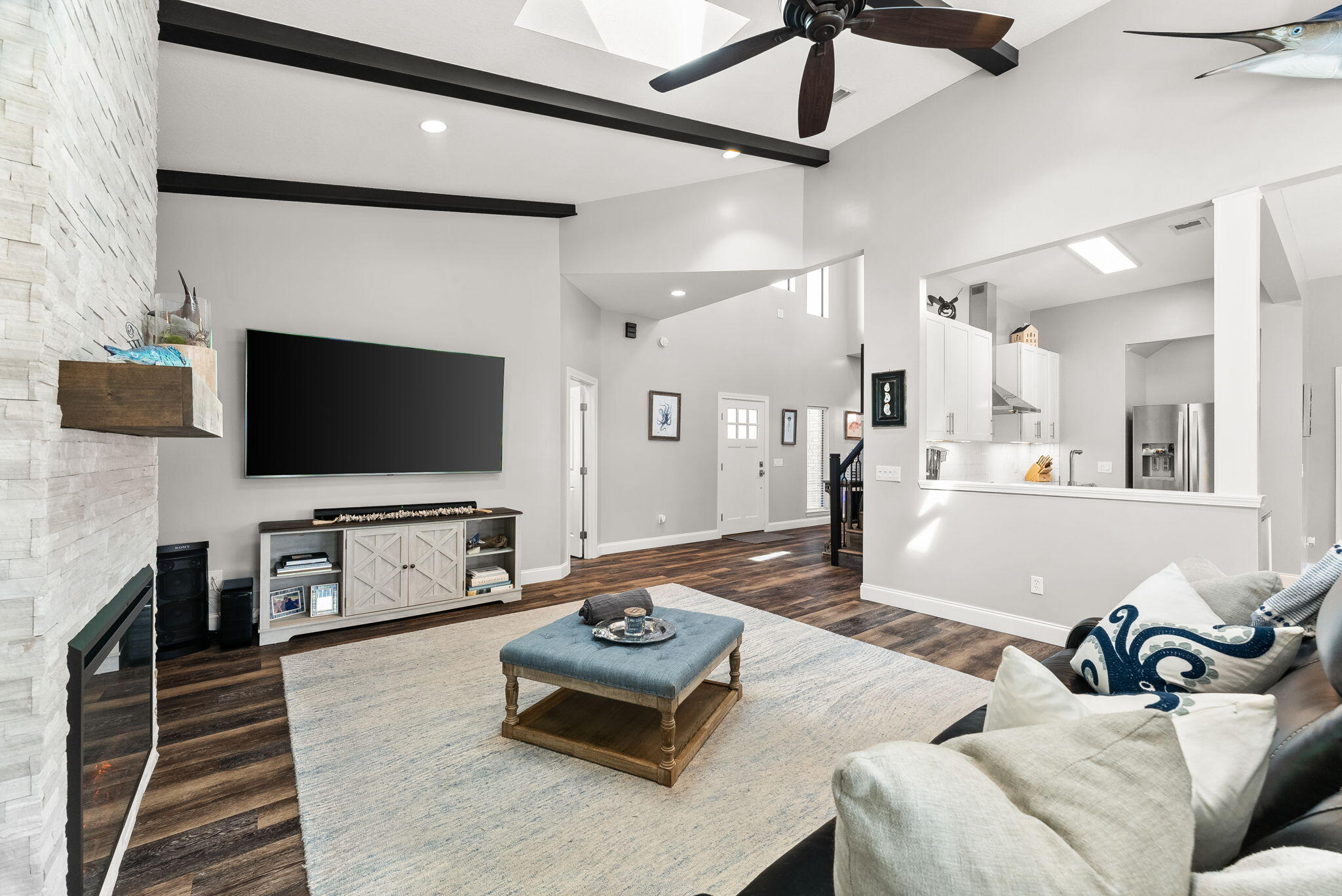 BAY POINT UNIT 1 - Residential