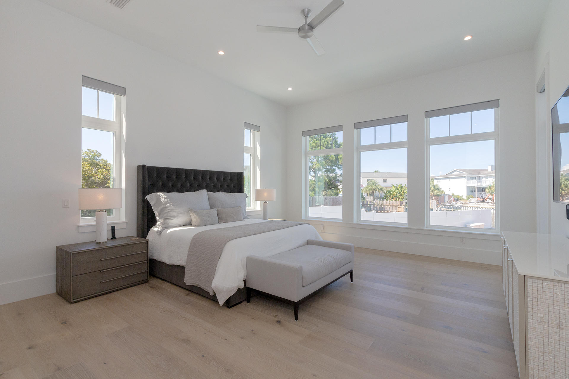 HOLIDAY ISLE - Residential