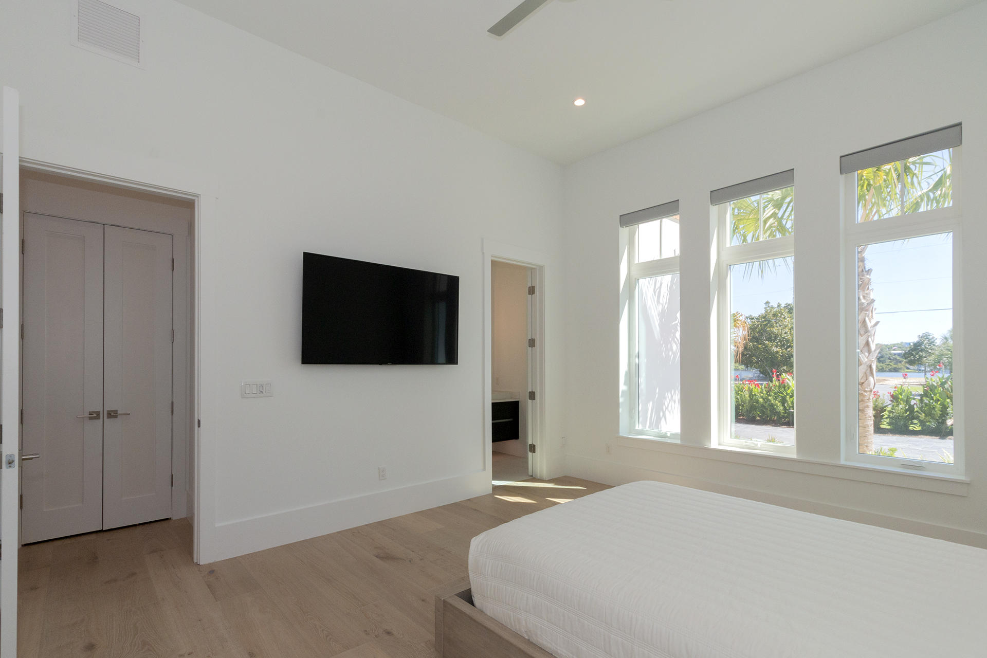 HOLIDAY ISLE - Residential