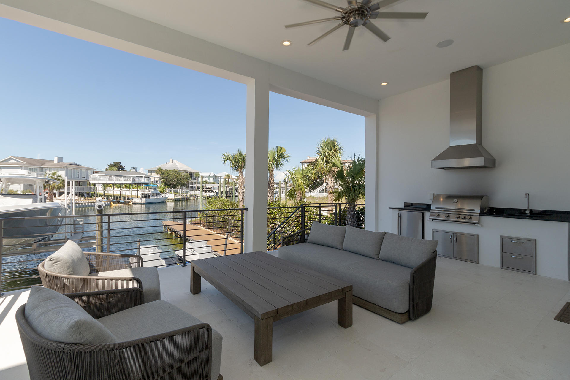 HOLIDAY ISLE - Residential