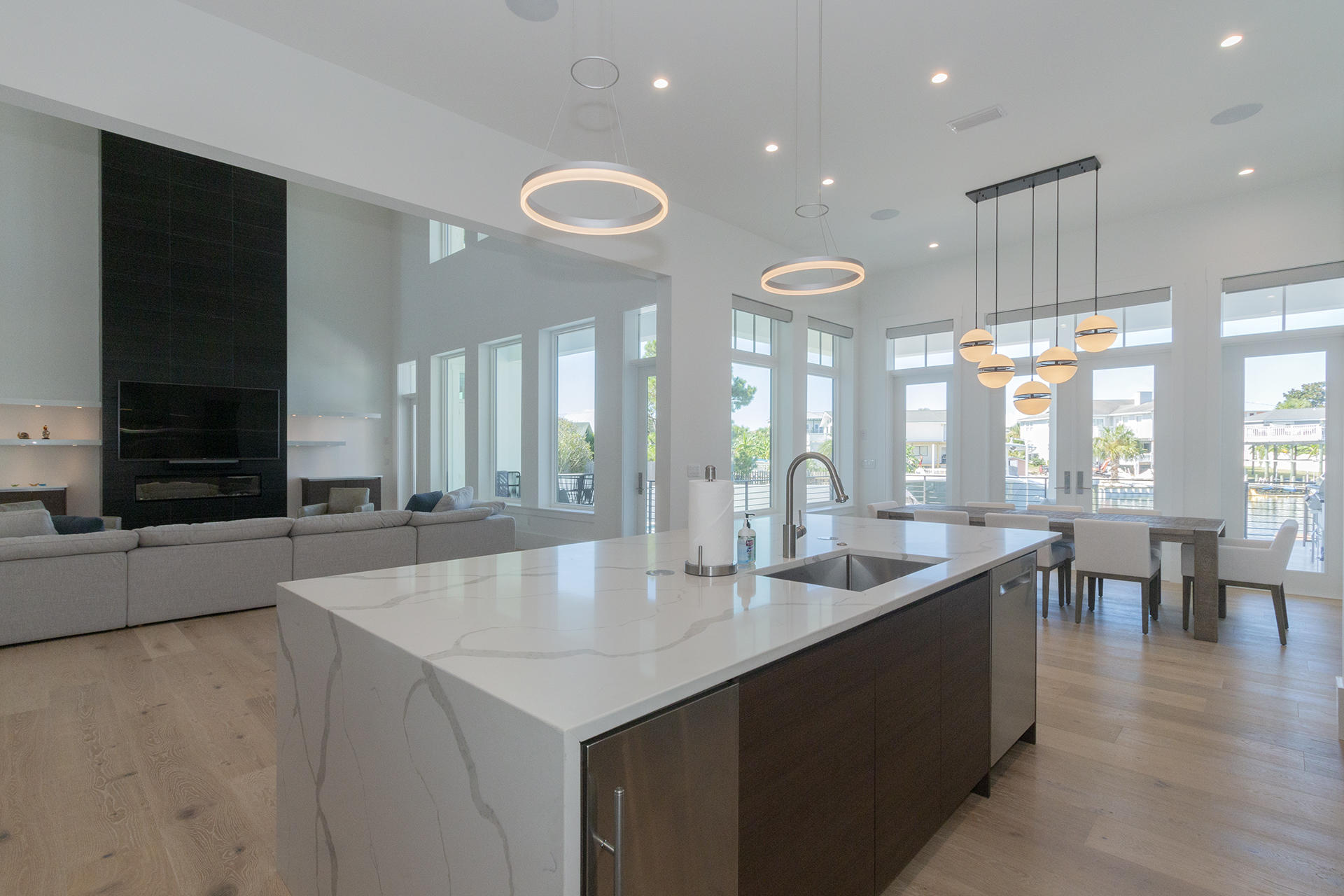 HOLIDAY ISLE - Residential