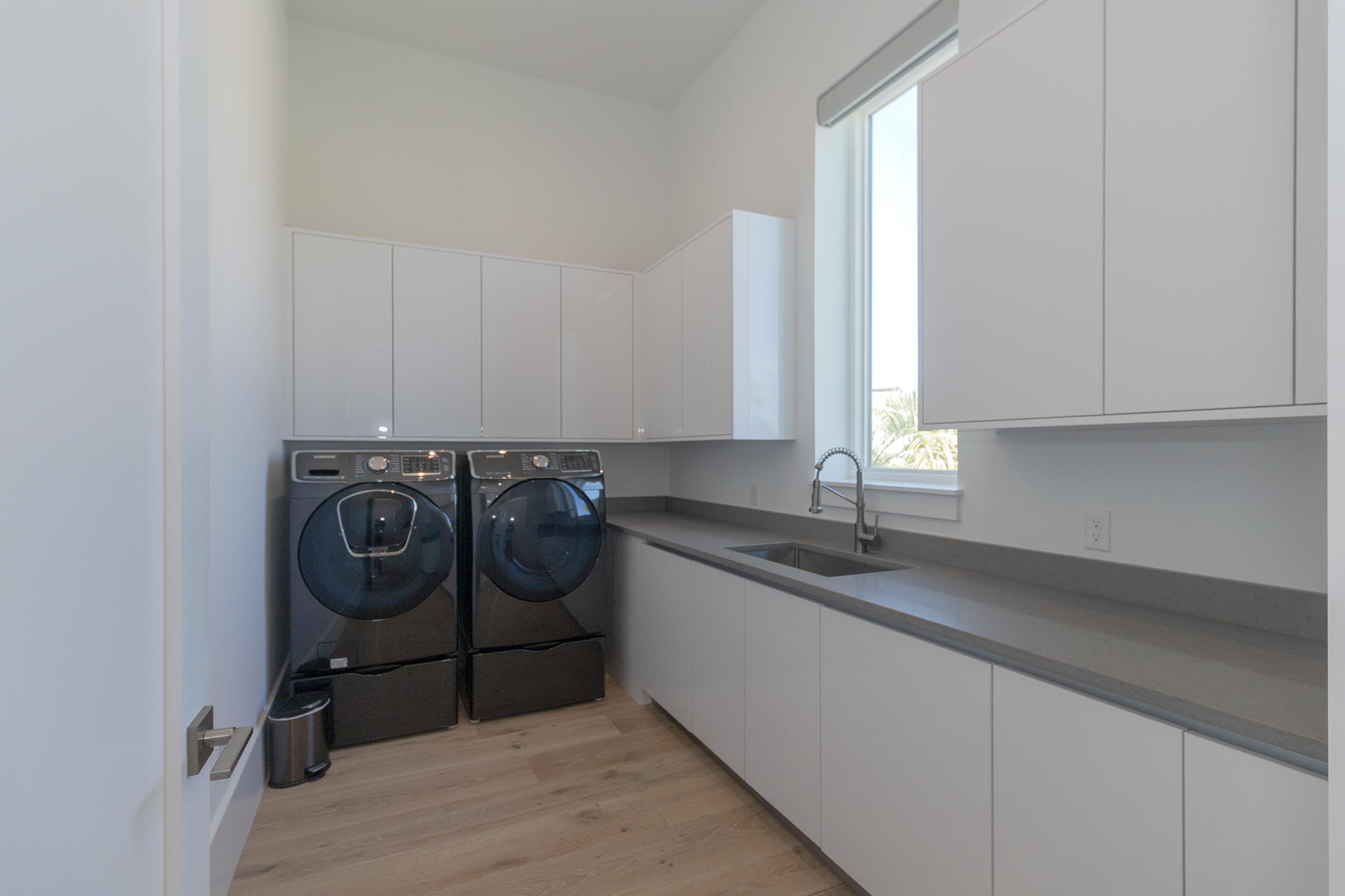 HOLIDAY ISLE - Residential