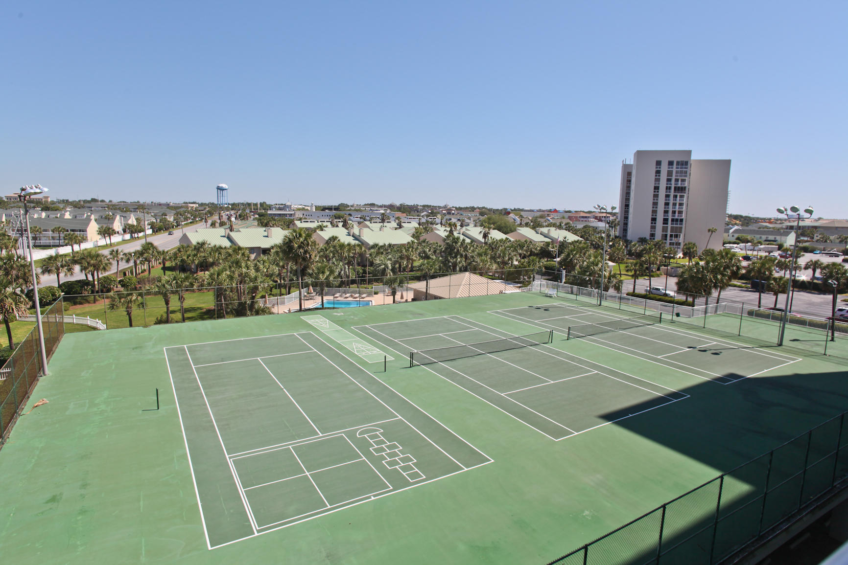 TIDES OF DESTIN - Residential