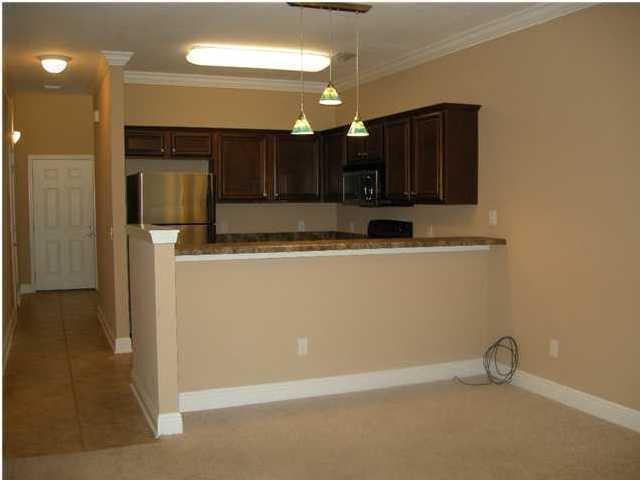 Hadleigh Hills Town Homes - Residential