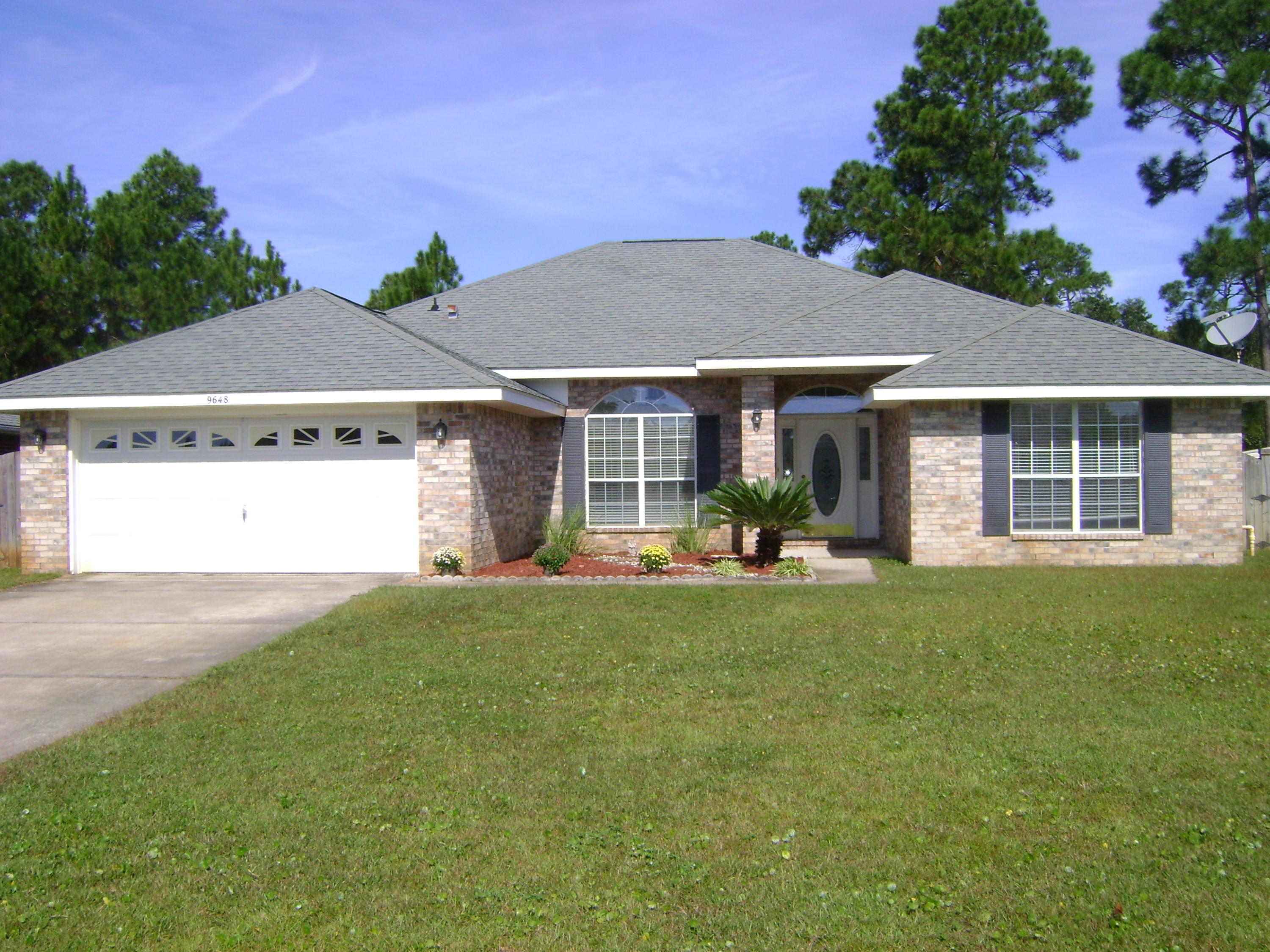 CREETWOOD PLACE - Residential