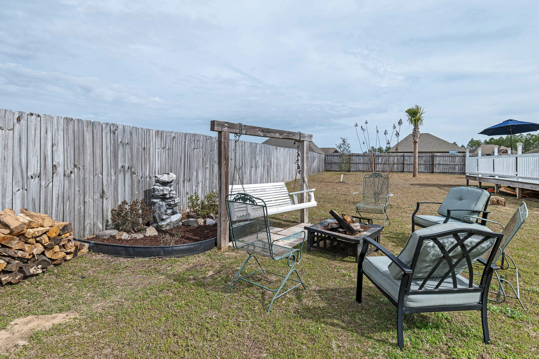 BROWNSTONE MANOR - Residential