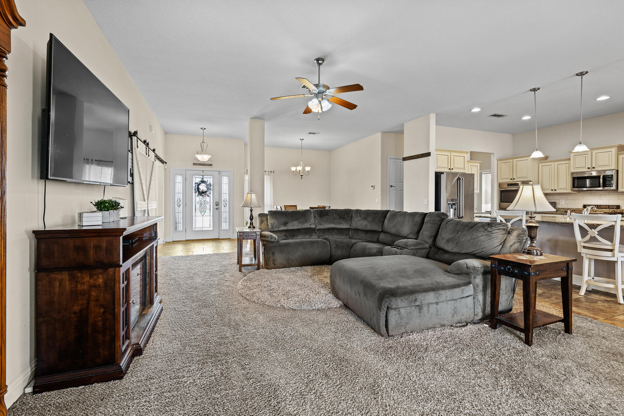 BROWNSTONE MANOR - Residential