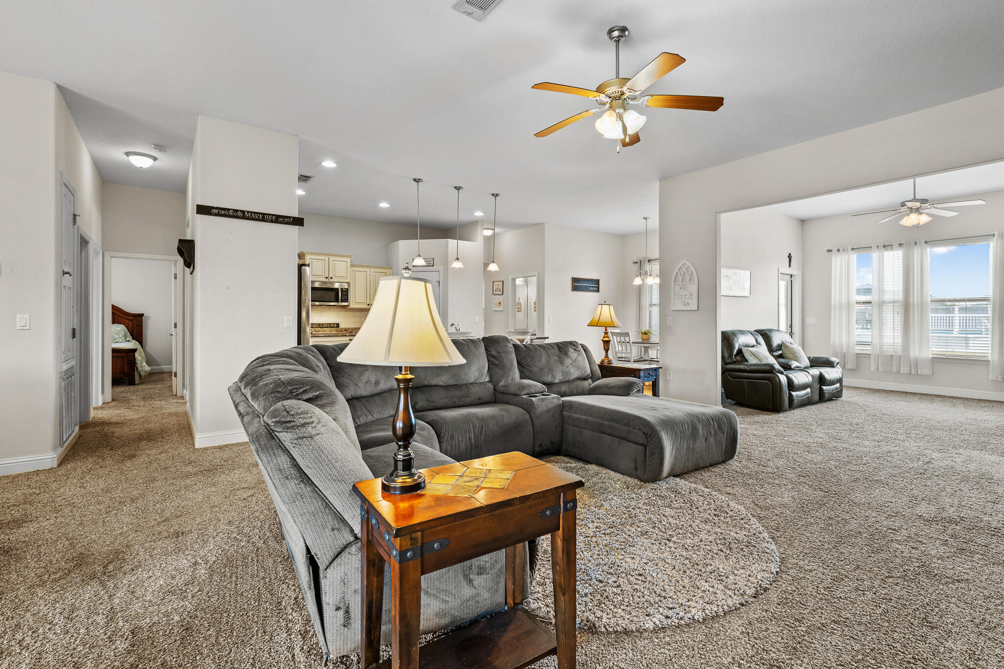 BROWNSTONE MANOR - Residential