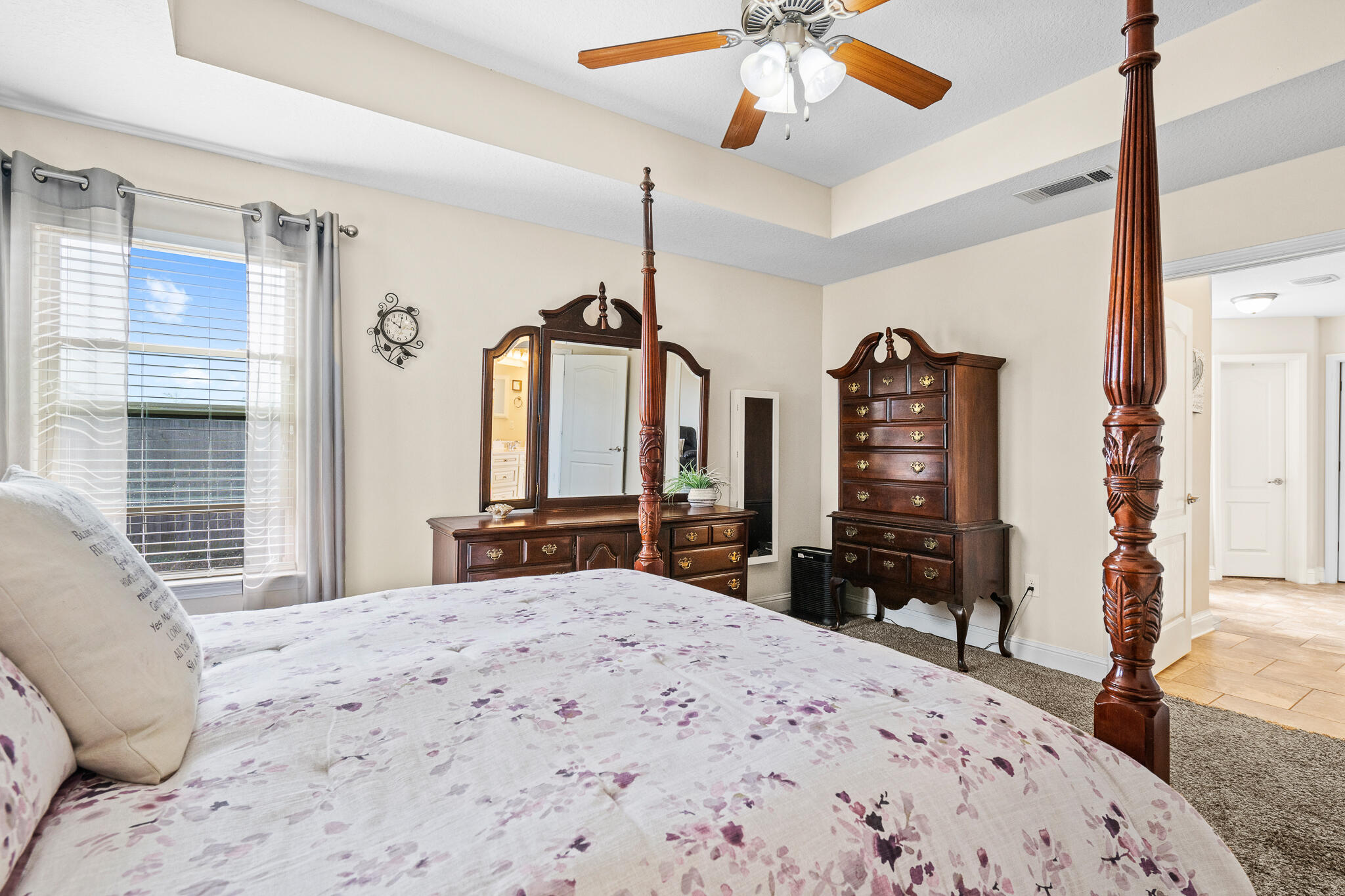 BROWNSTONE MANOR - Residential