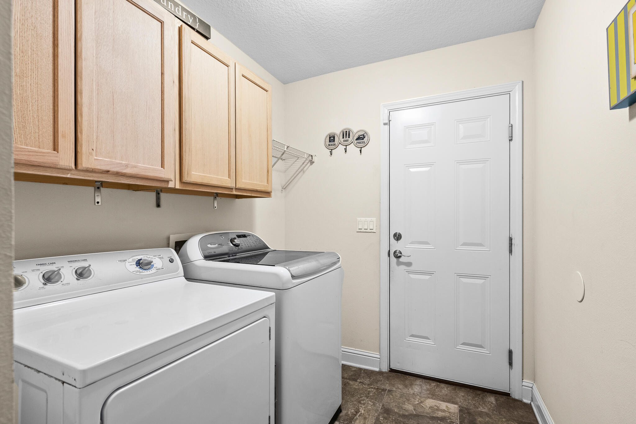 BROWNSTONE MANOR - Residential