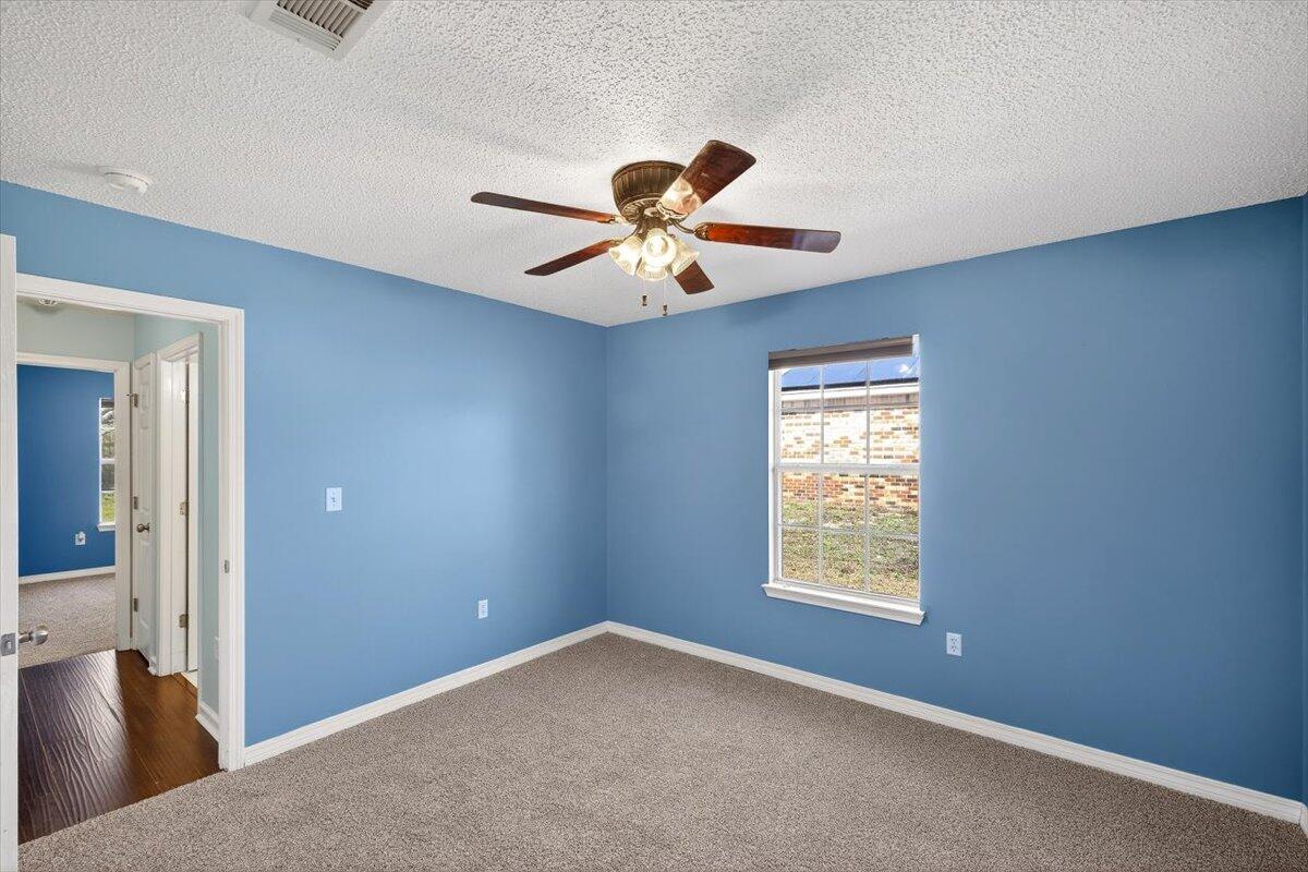 WESTVIEW ESTATES - Residential