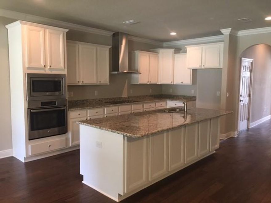 MOVE IN READY! Peach Creek is centrally located in Santa Rosa Beach with easy access to all schools, I-10, Beaches, Pier Park and 30-A! Minutes to the Gulf of Mexico and Peach Creek just out your back door. Enjoy the outdoors while Kayaking or fishing right on Peach Creek with access in the community. Beautifully preserved with Point Washington State Forest and Eden Gardens within close proximity. Rare 5 bedroom, 1 story home featuring bright and open floor plan. Beautiful gourmet kitchen, GE stainless appliances, hardwood flooring and great covered front and back porch. Don't miss out on this great opportunity to own new construction under $120 a square foot in Santa Rosa Beach minutes from the Gulf of Mexico! Home is Move in ready awaiting first homeowner!