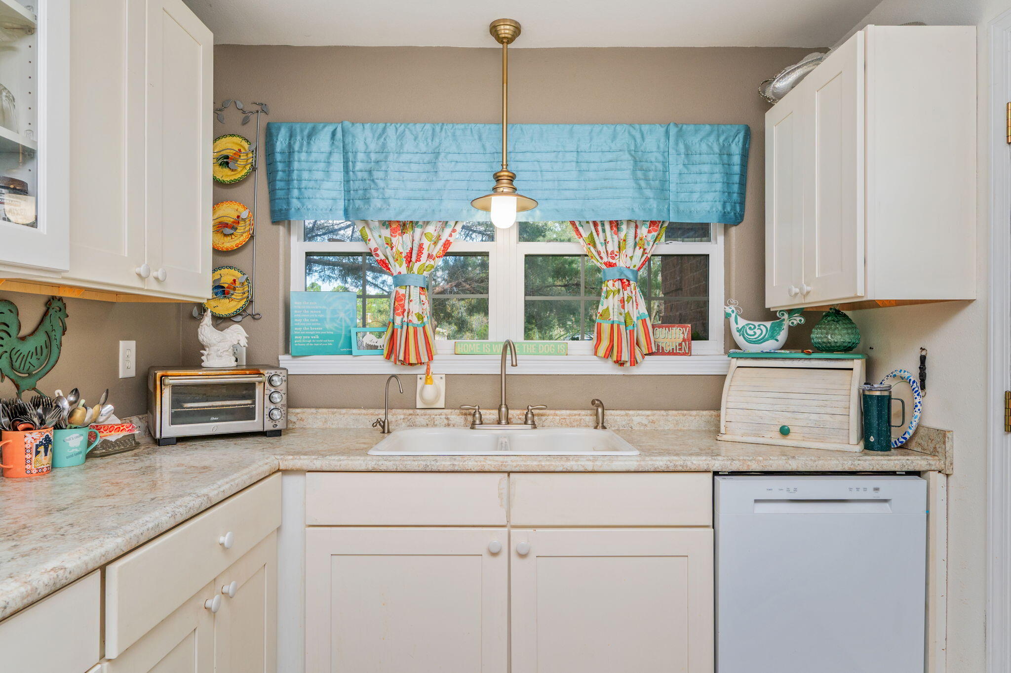 EAST BAY HEIGHTS - Residential