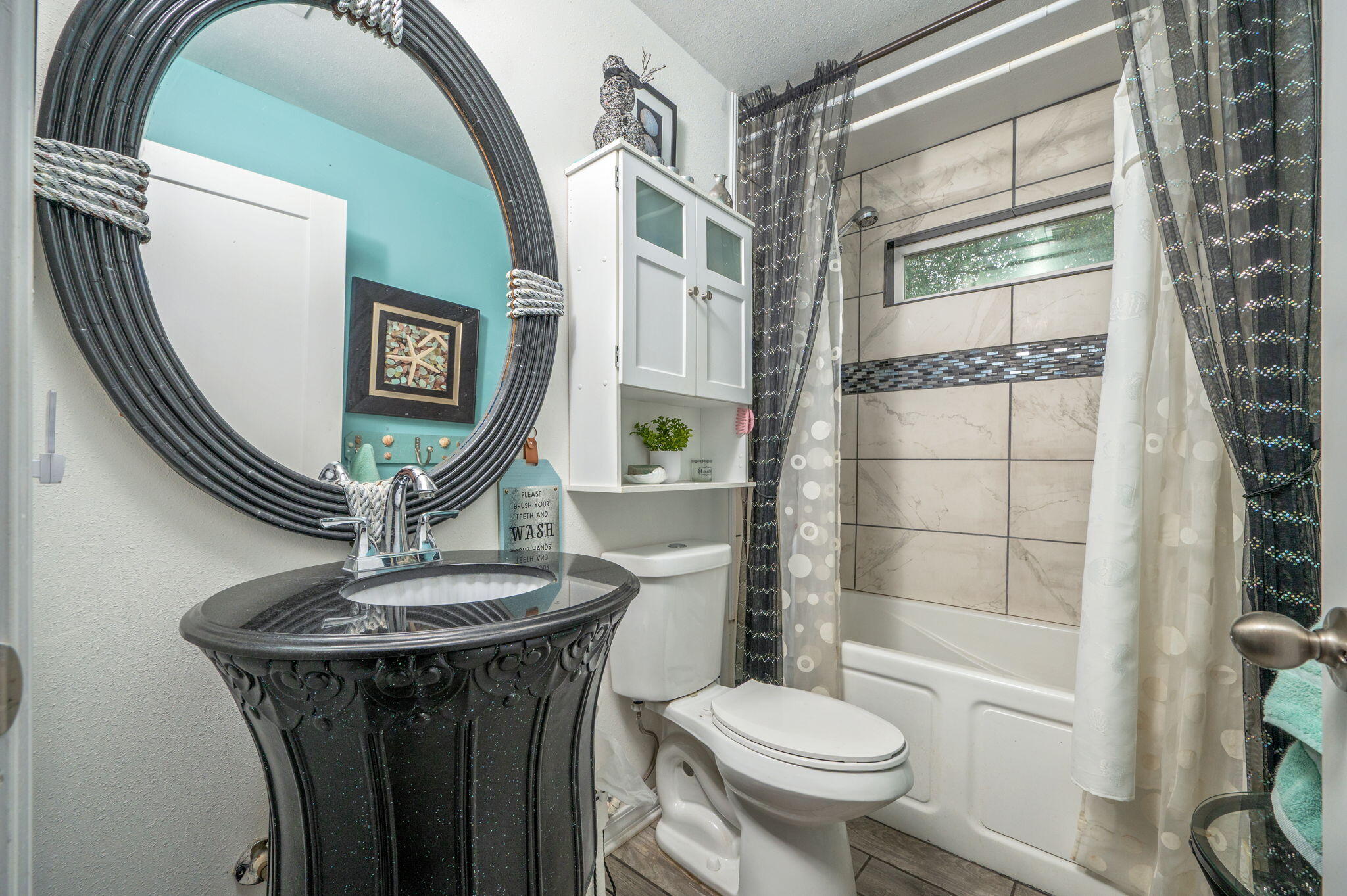 EAST BAY HEIGHTS - Residential