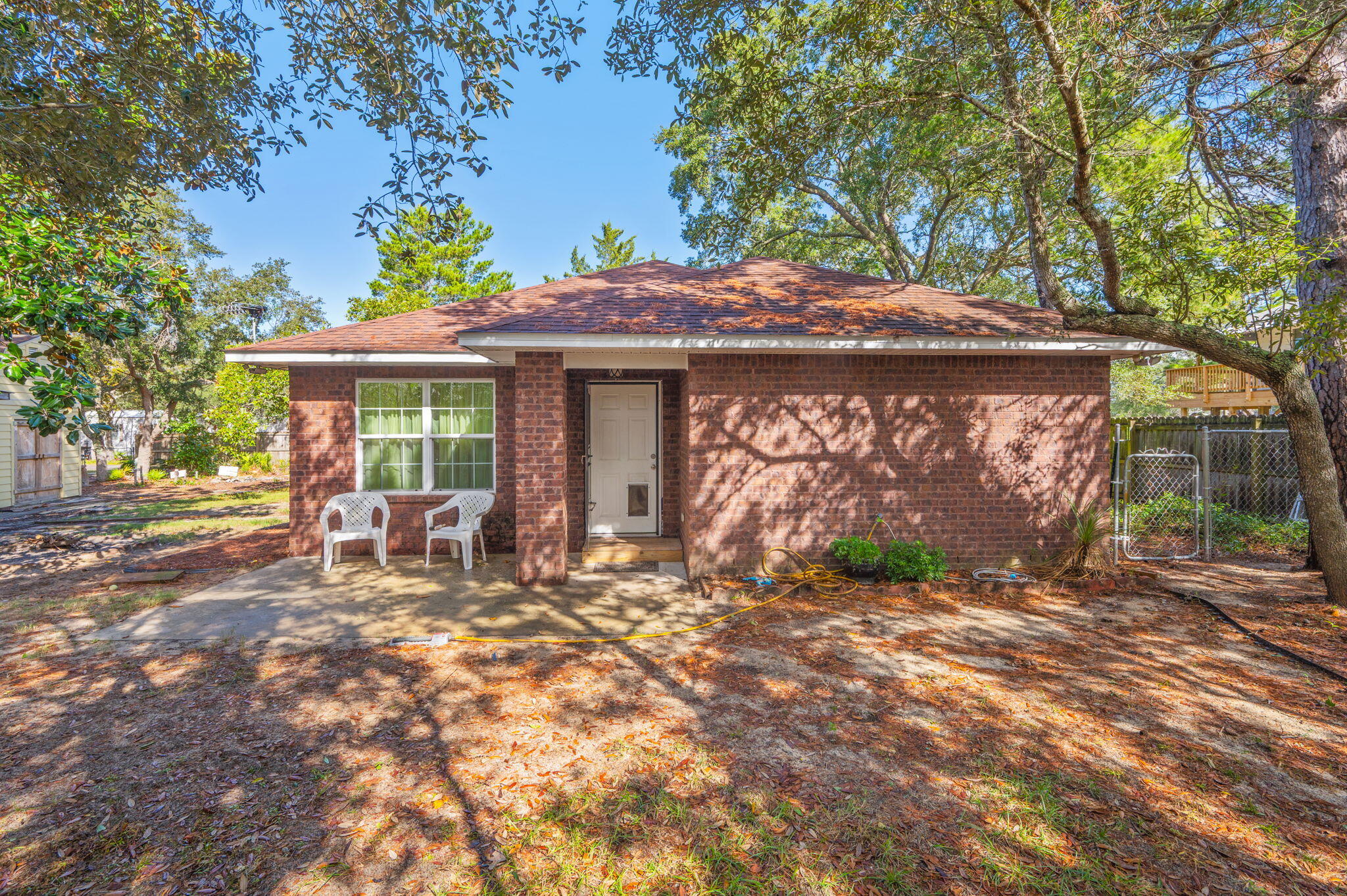 EAST BAY HEIGHTS - Residential