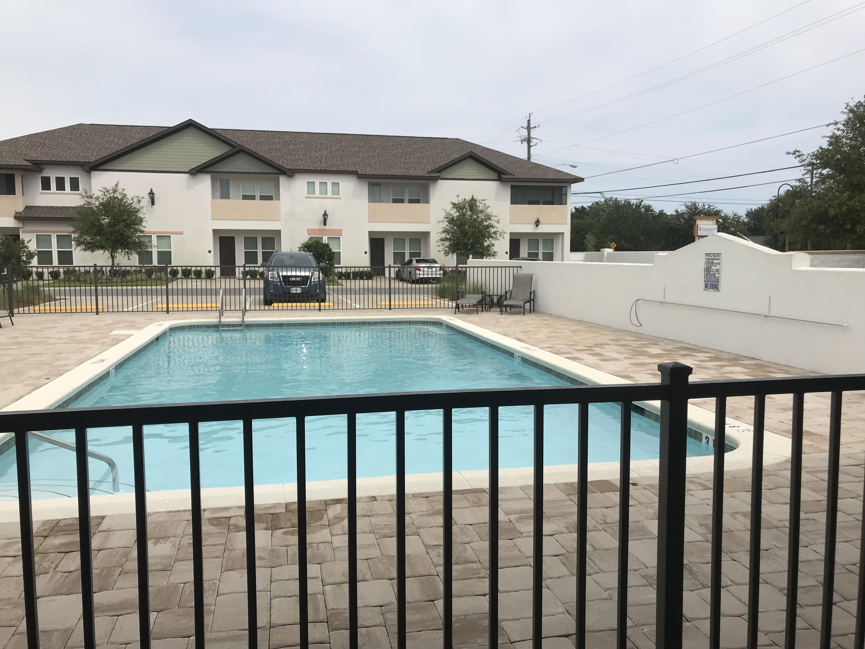 Destin Oaks - Residential Lease