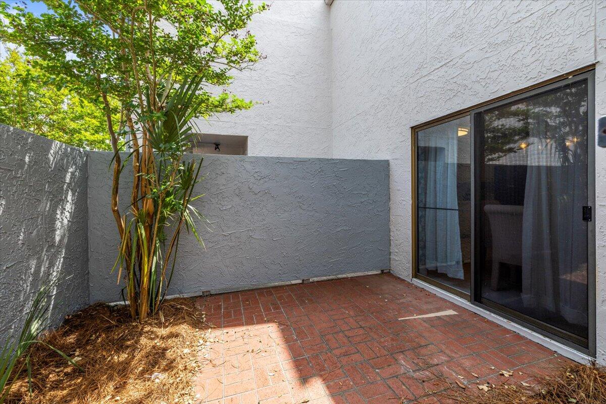 SHORELINE GARDEN T/H - Residential