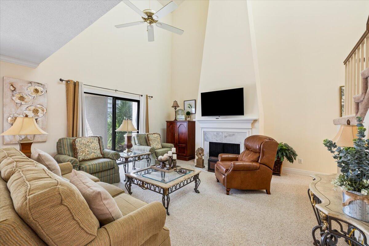 SHORELINE GARDEN T/H - Residential