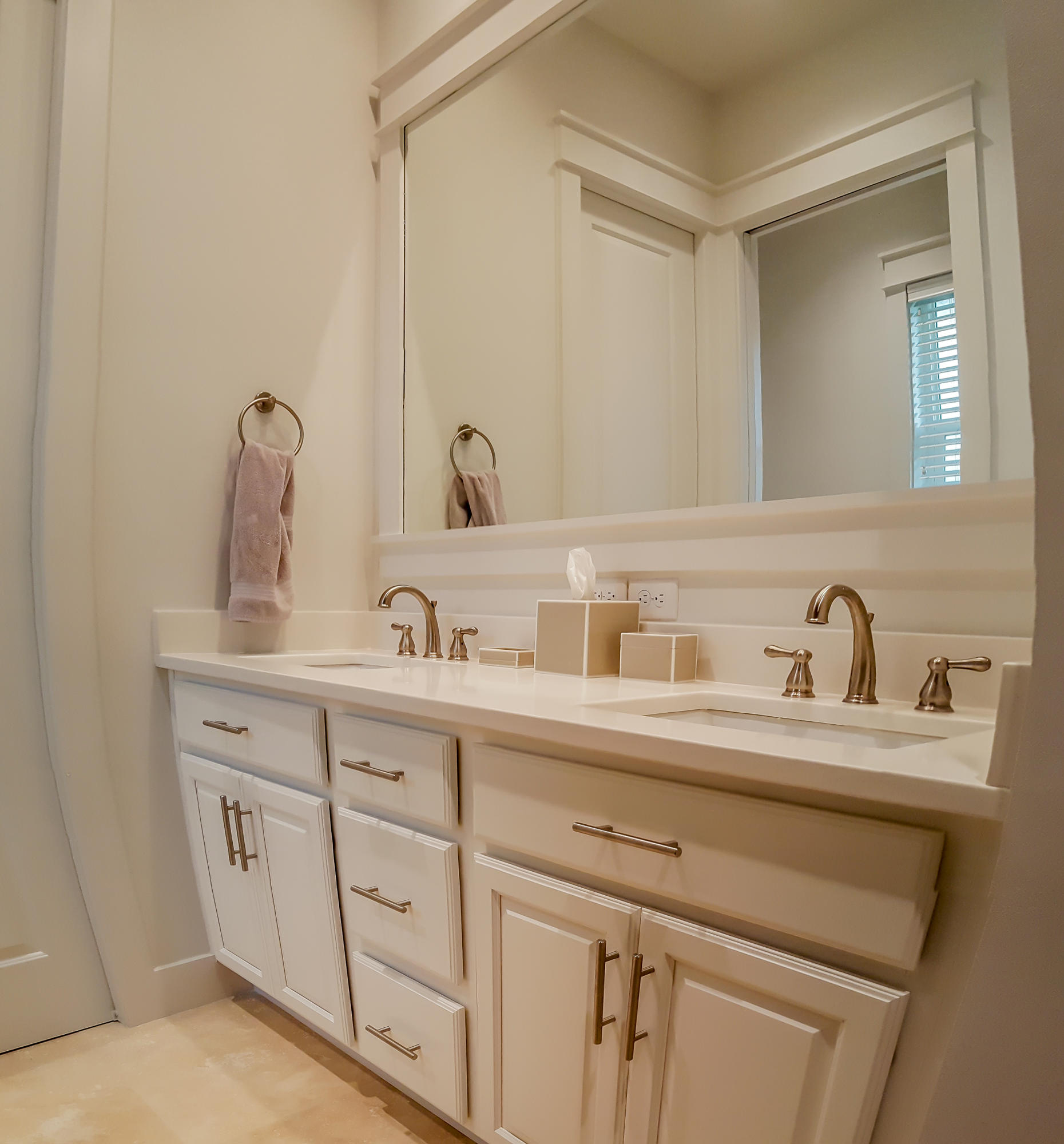 TURTLE RIDGE AT WATERCOLOR - Residential Lease