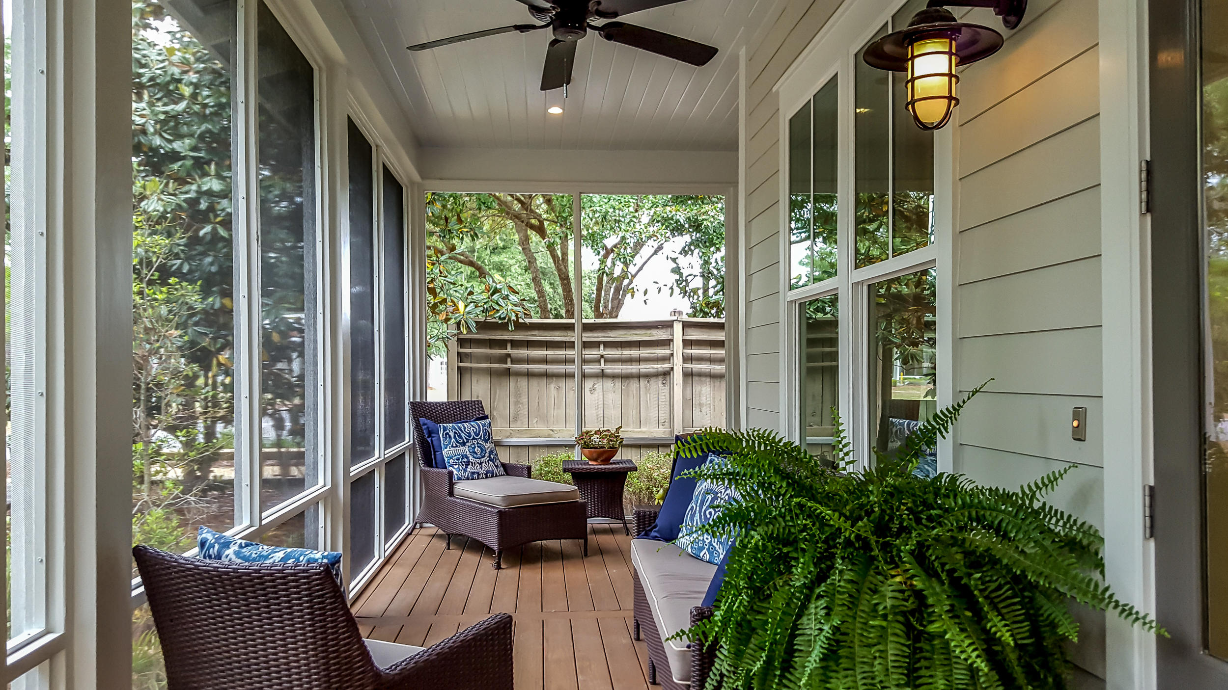 TURTLE RIDGE AT WATERCOLOR - Residential Lease