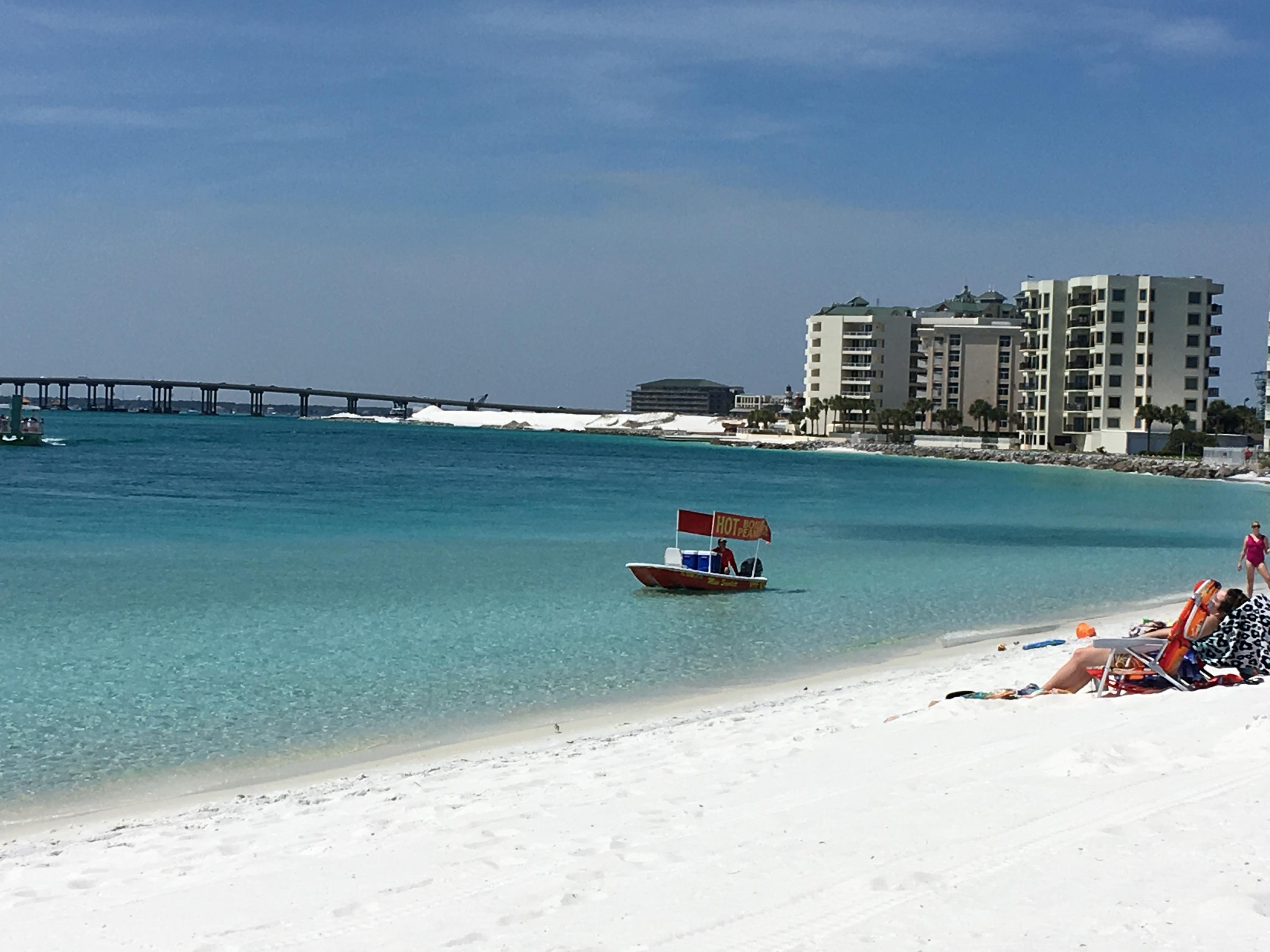 HOLIDAY ISLE - Residential