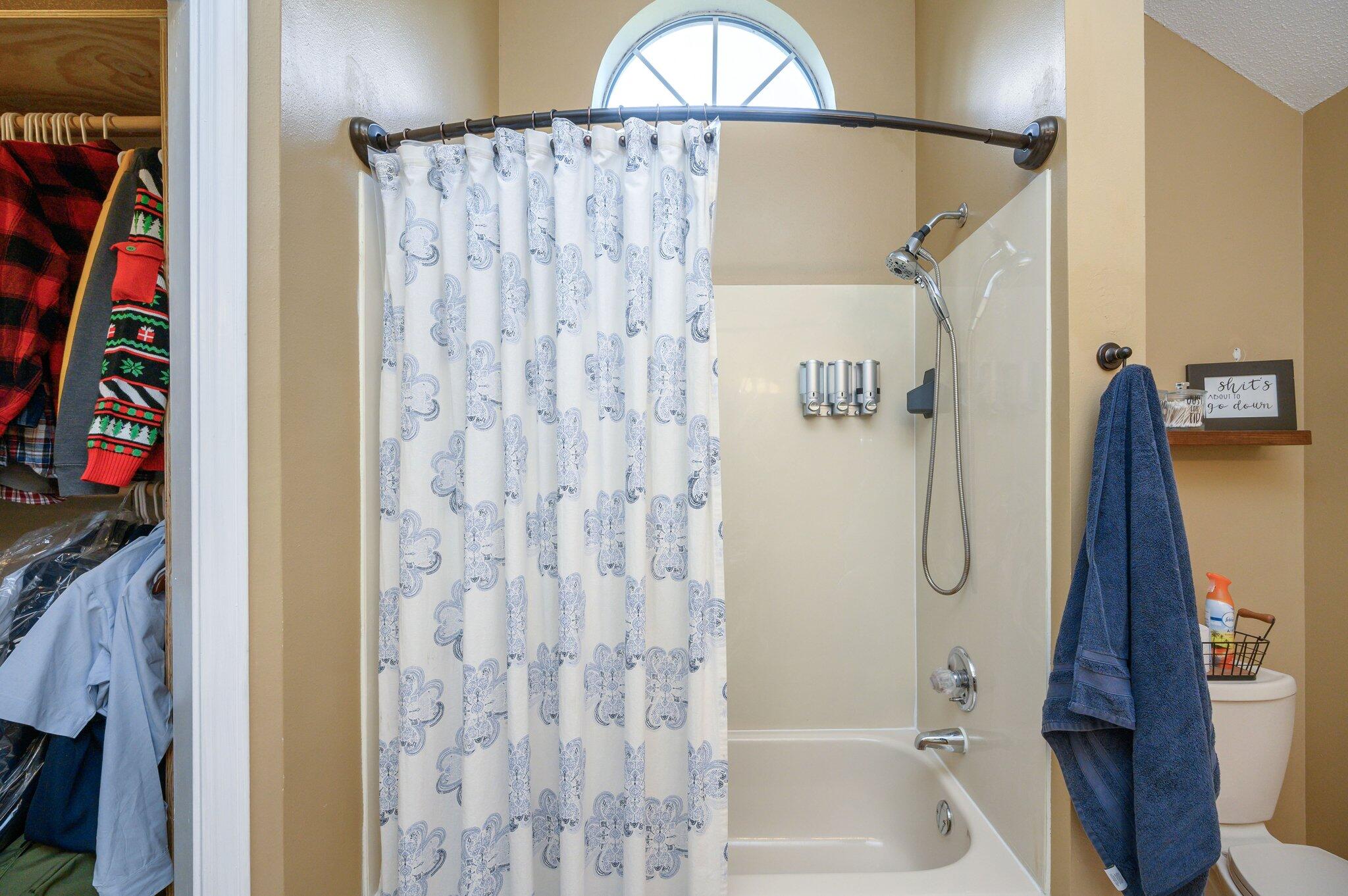 COUNTRYSIDE ESTATES - Residential