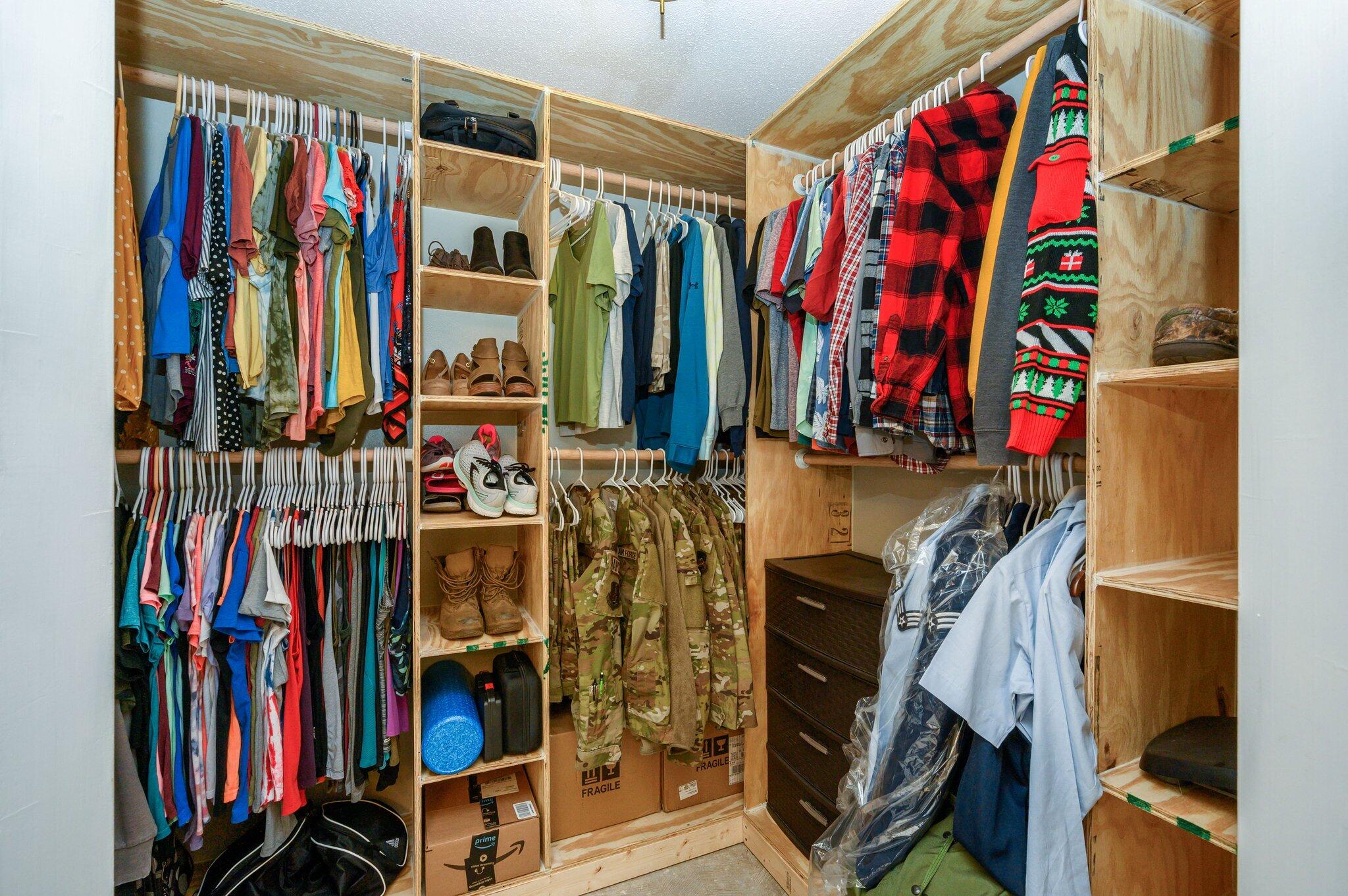 COUNTRYSIDE ESTATES - Residential