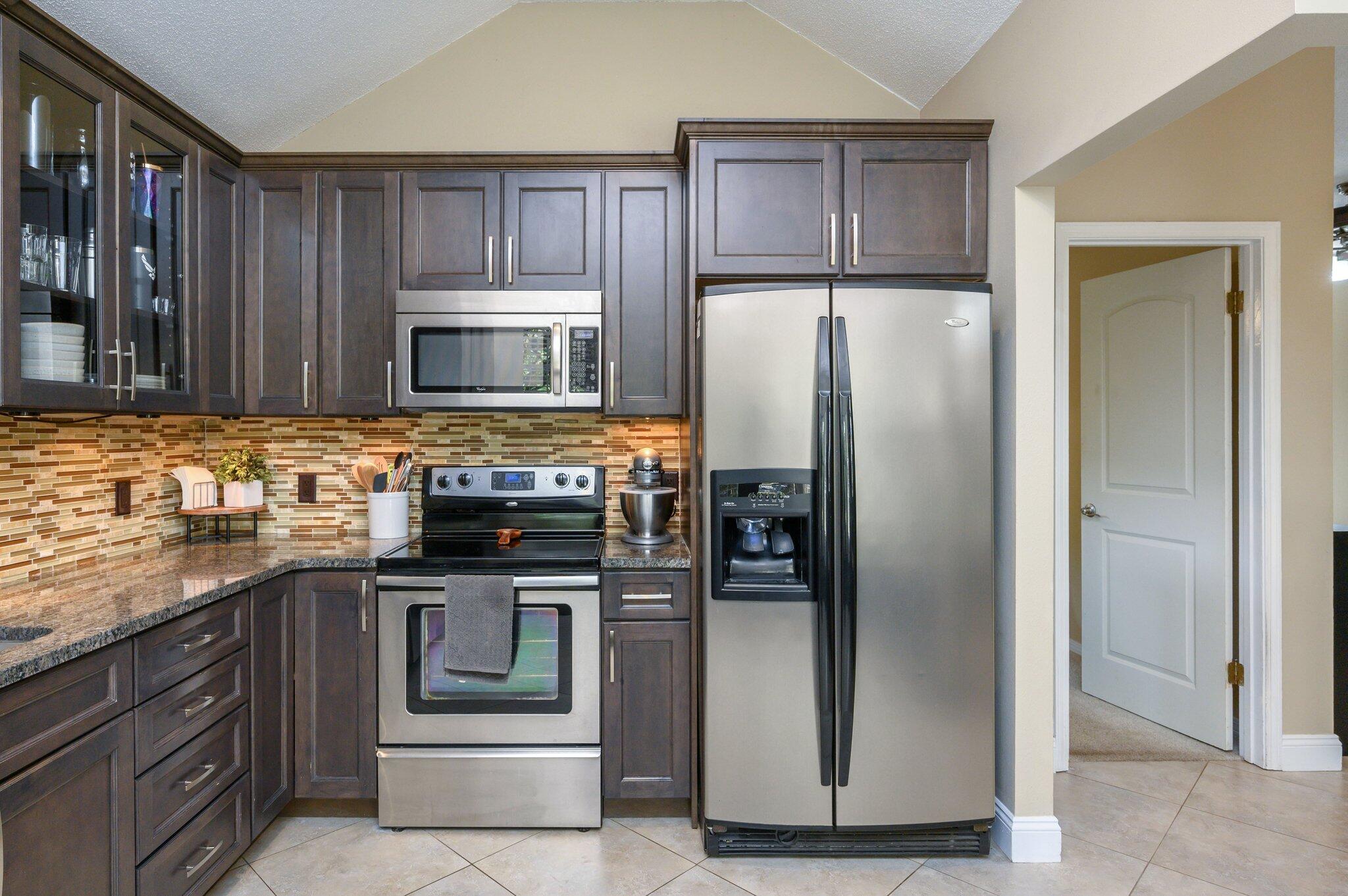 COUNTRYSIDE ESTATES - Residential