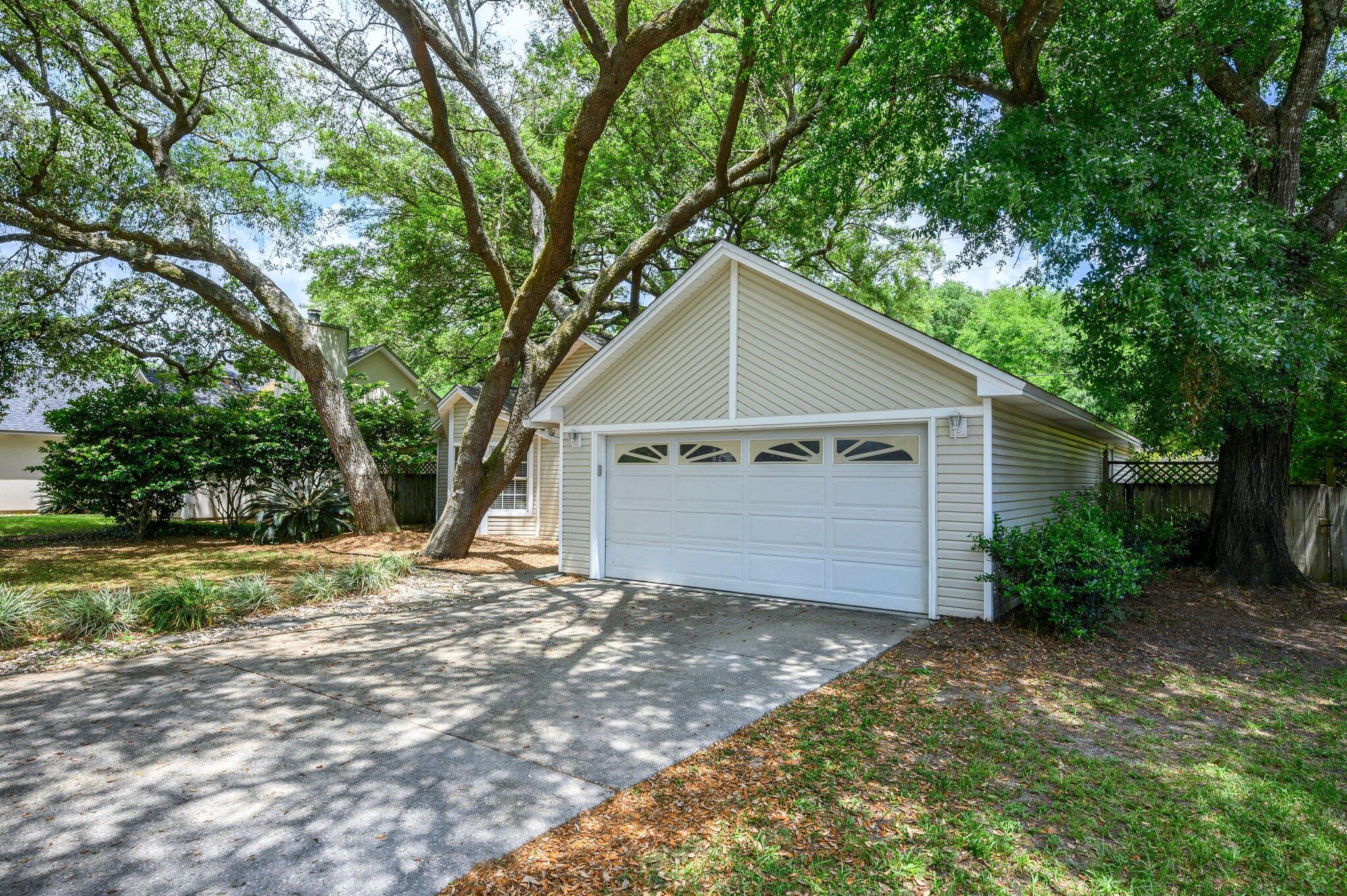 COUNTRYSIDE ESTATES - Residential