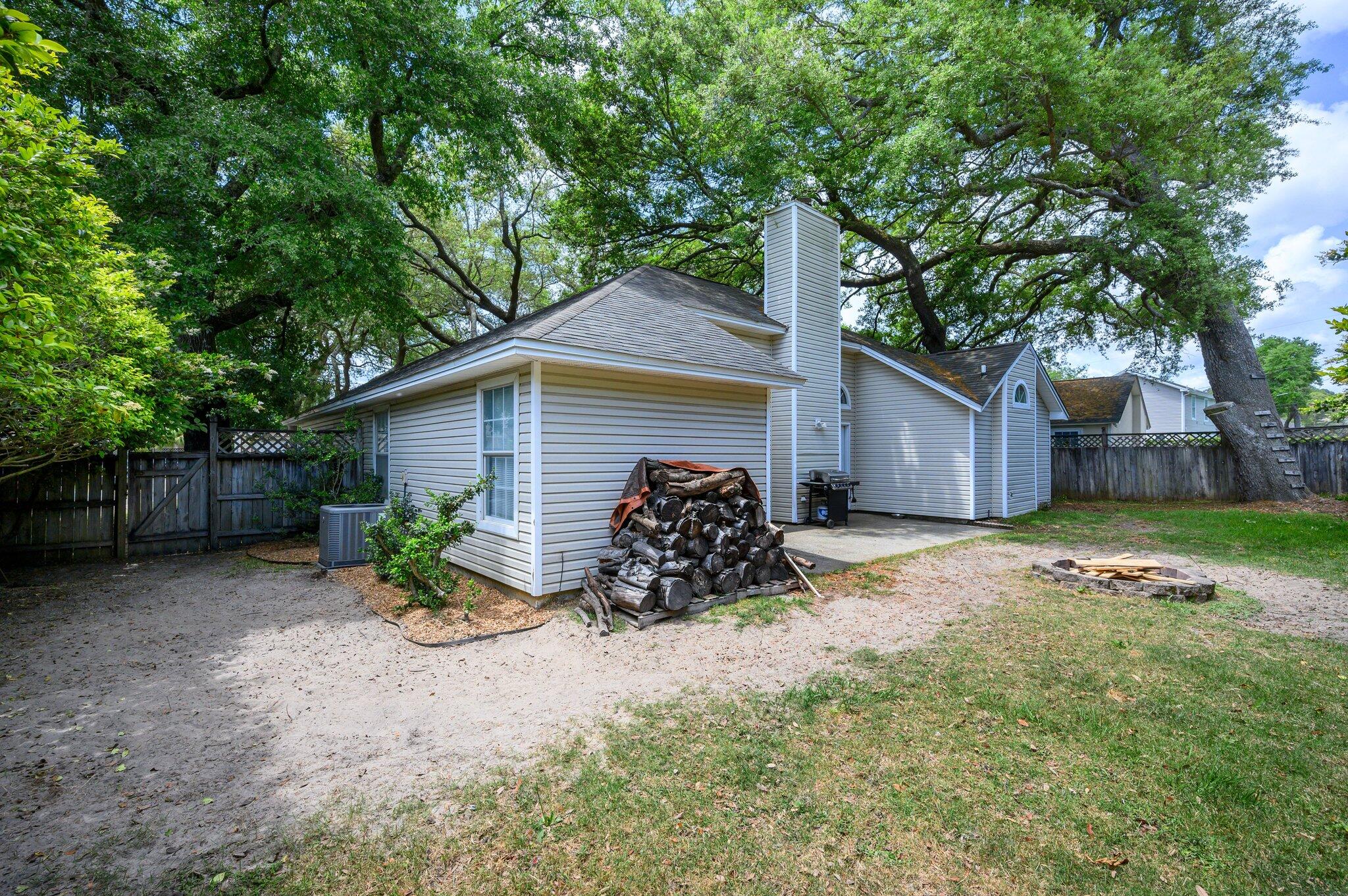 COUNTRYSIDE ESTATES - Residential