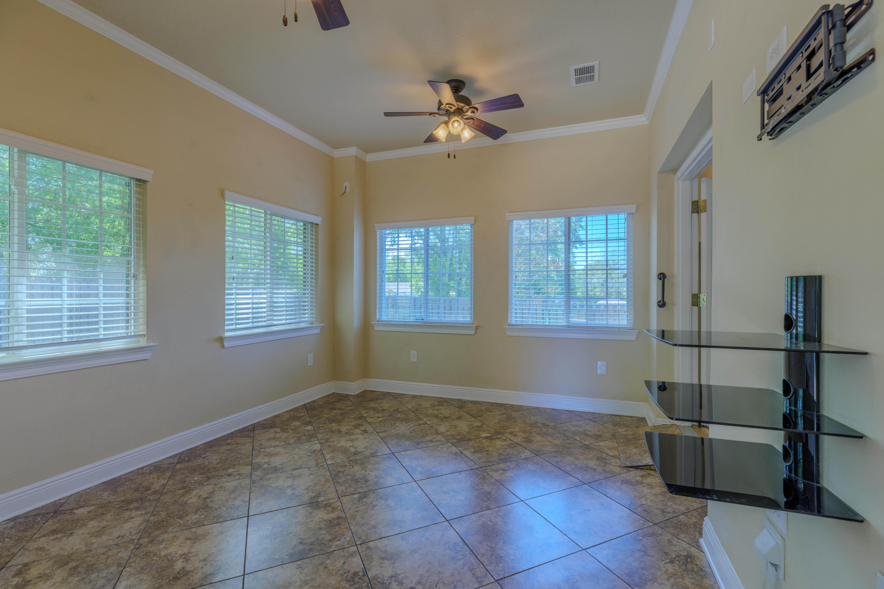 SHEPHERDS GROVE - Residential