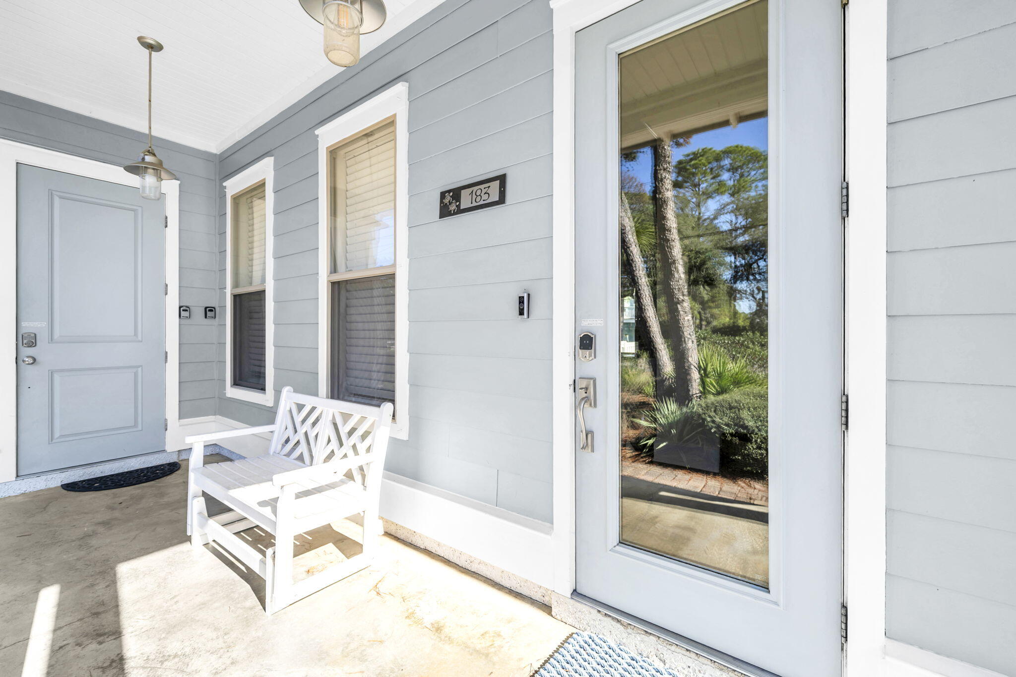 COTTAGES AT EASTERN LAKE - Residential