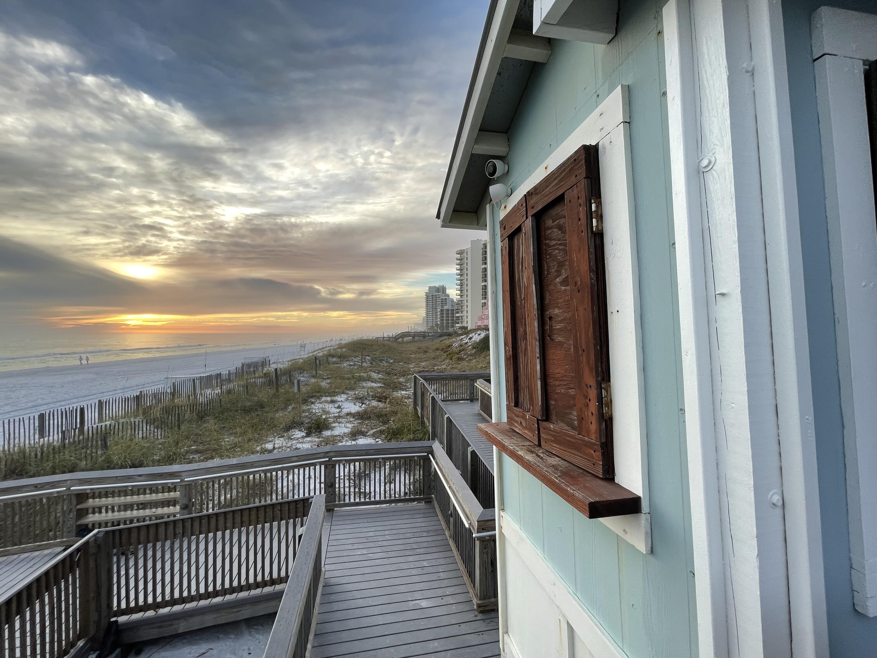 CAPTIVA AT TOPS'L - Residential