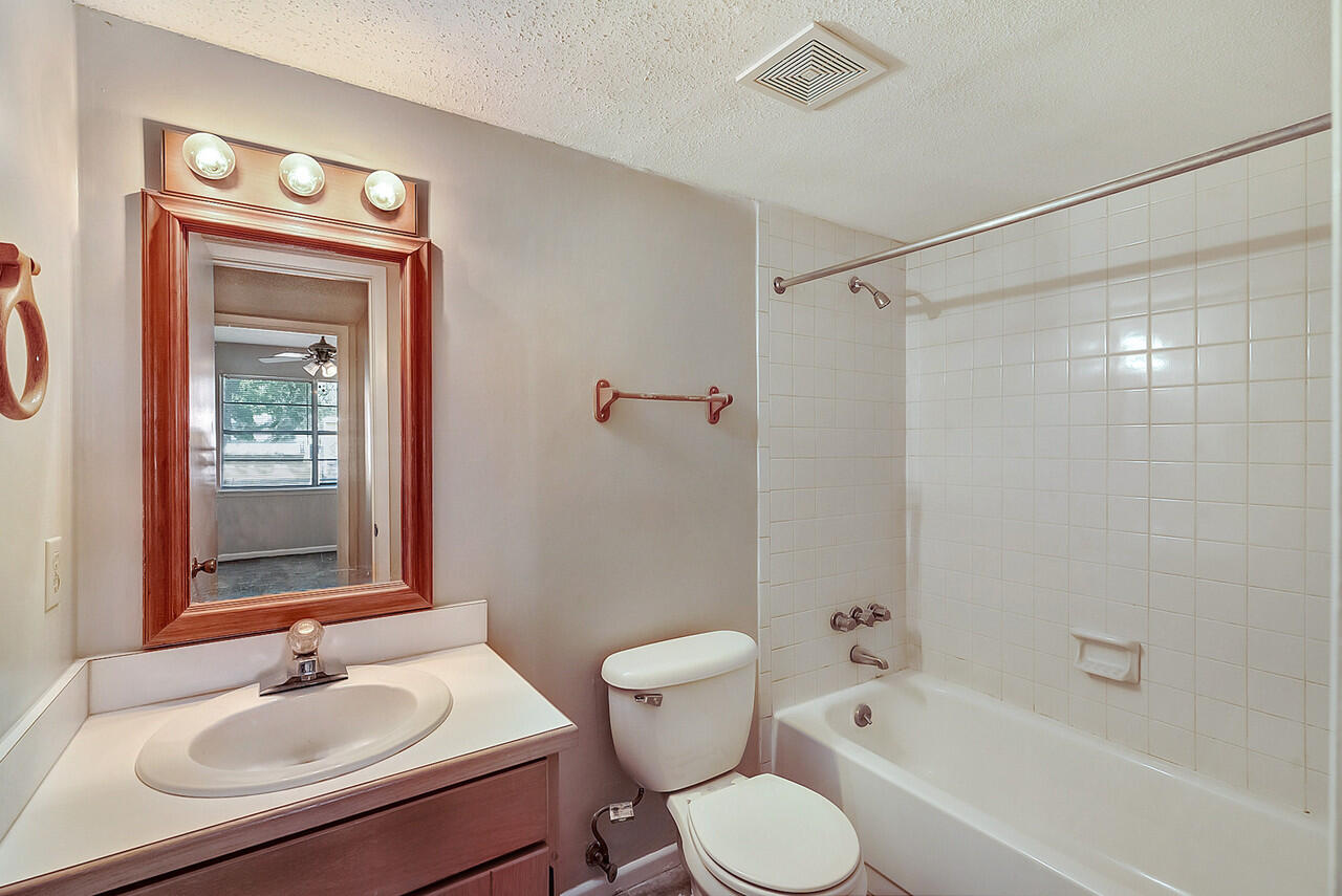 FAIR OAKS VILLAGE CONDO - Residential