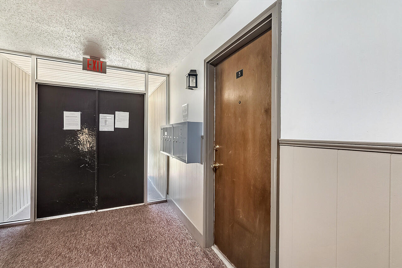 FAIR OAKS VILLAGE CONDO - Residential