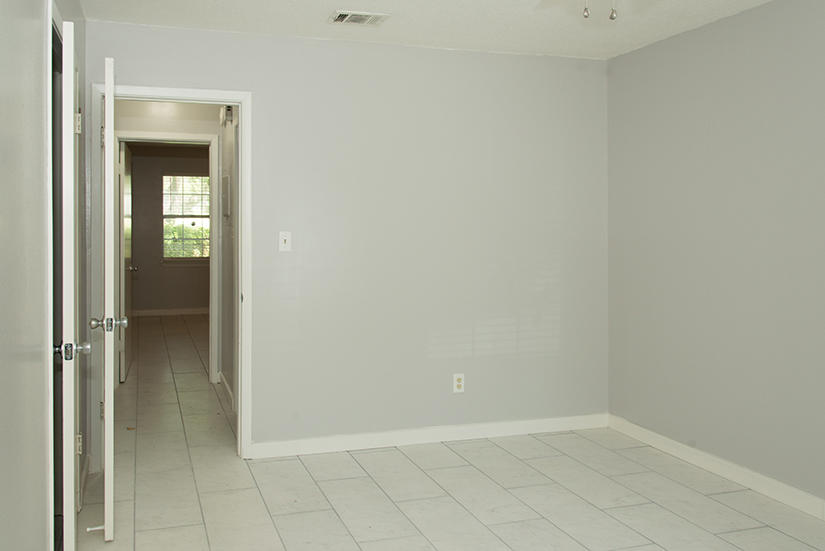 PINEHURST PARK - Residential Lease