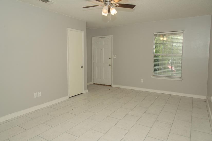 PINEHURST PARK - Residential Lease