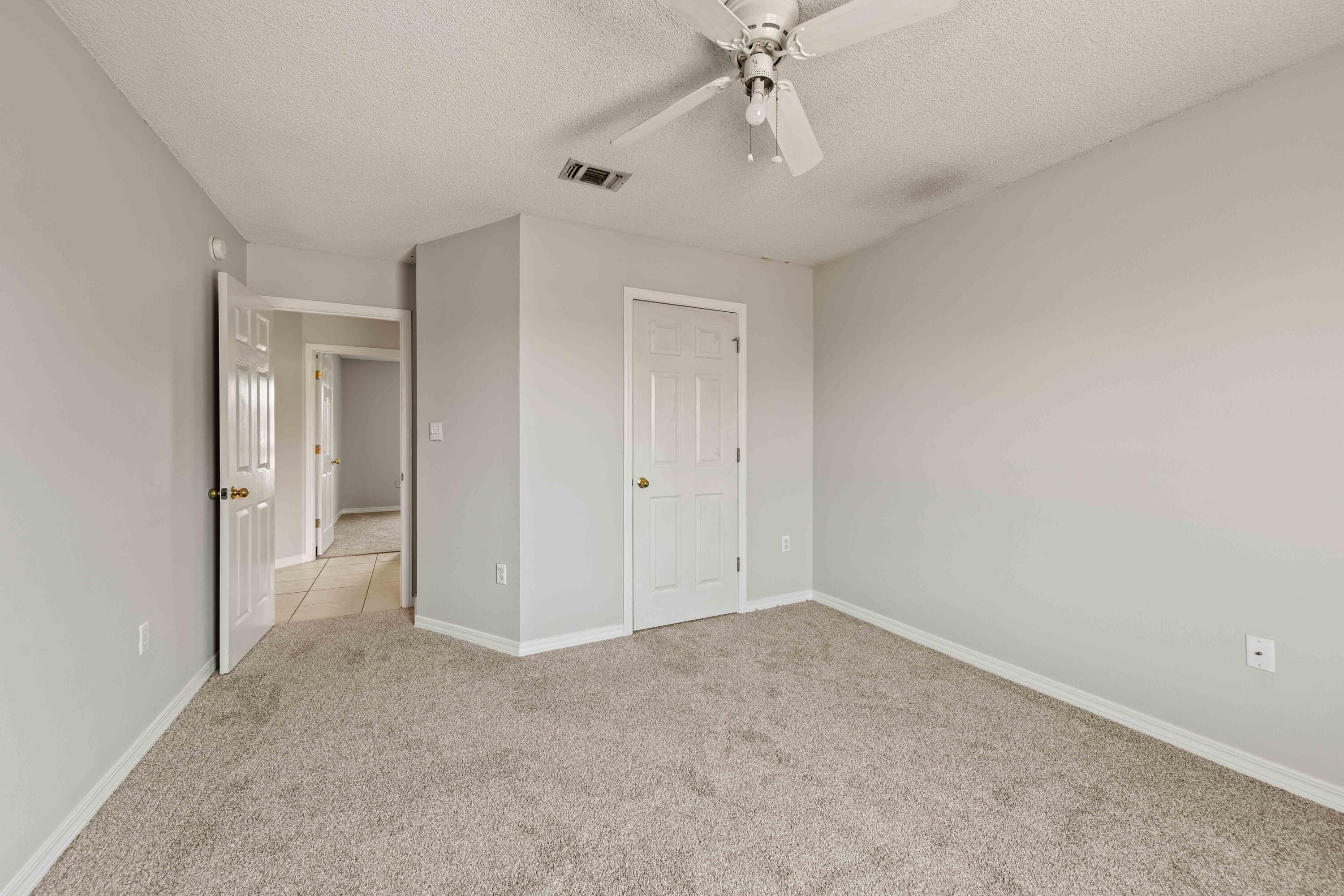 CREETWOODS - Residential