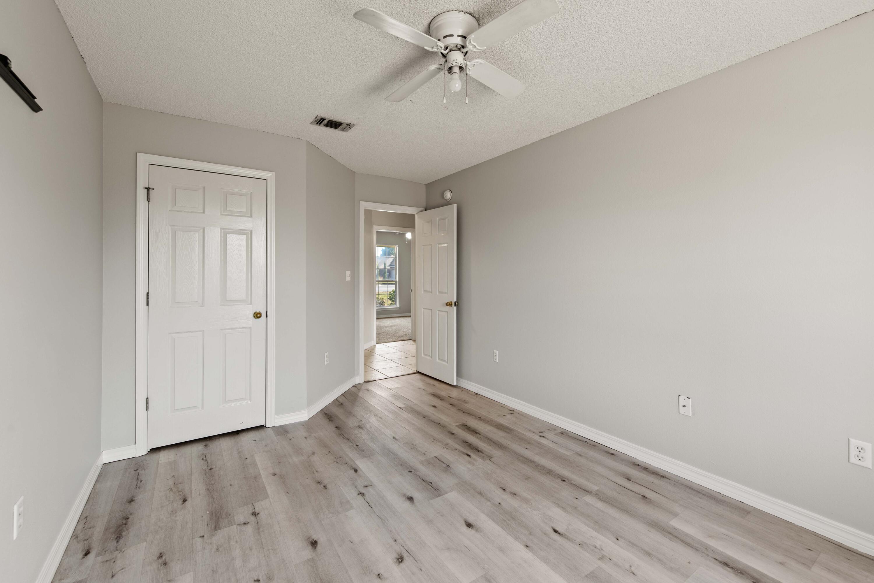 CREETWOODS - Residential